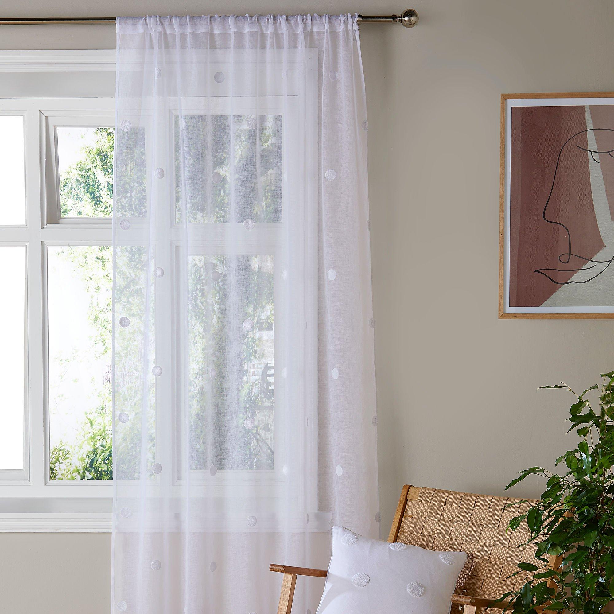 Appletree  Zara Polka Dot Voile Panel In White - 140x229cm