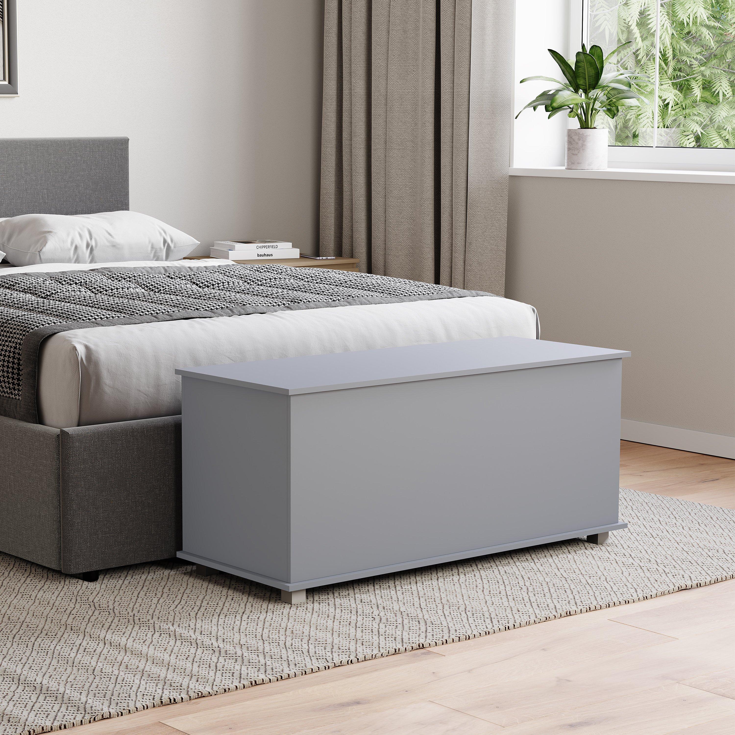 Vida Designs Leon Storage Ottoman