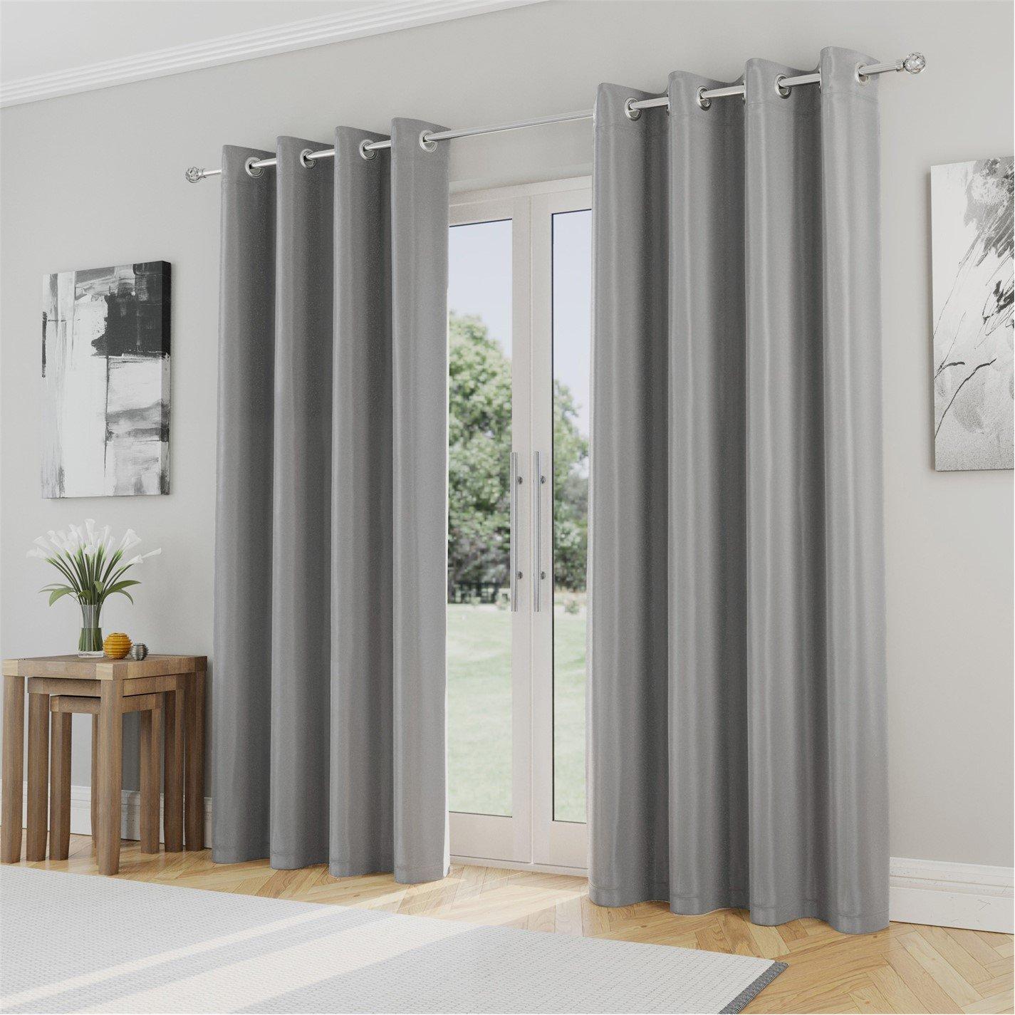 Plain Supersoft Thermal Blockout Eyelet Curtains