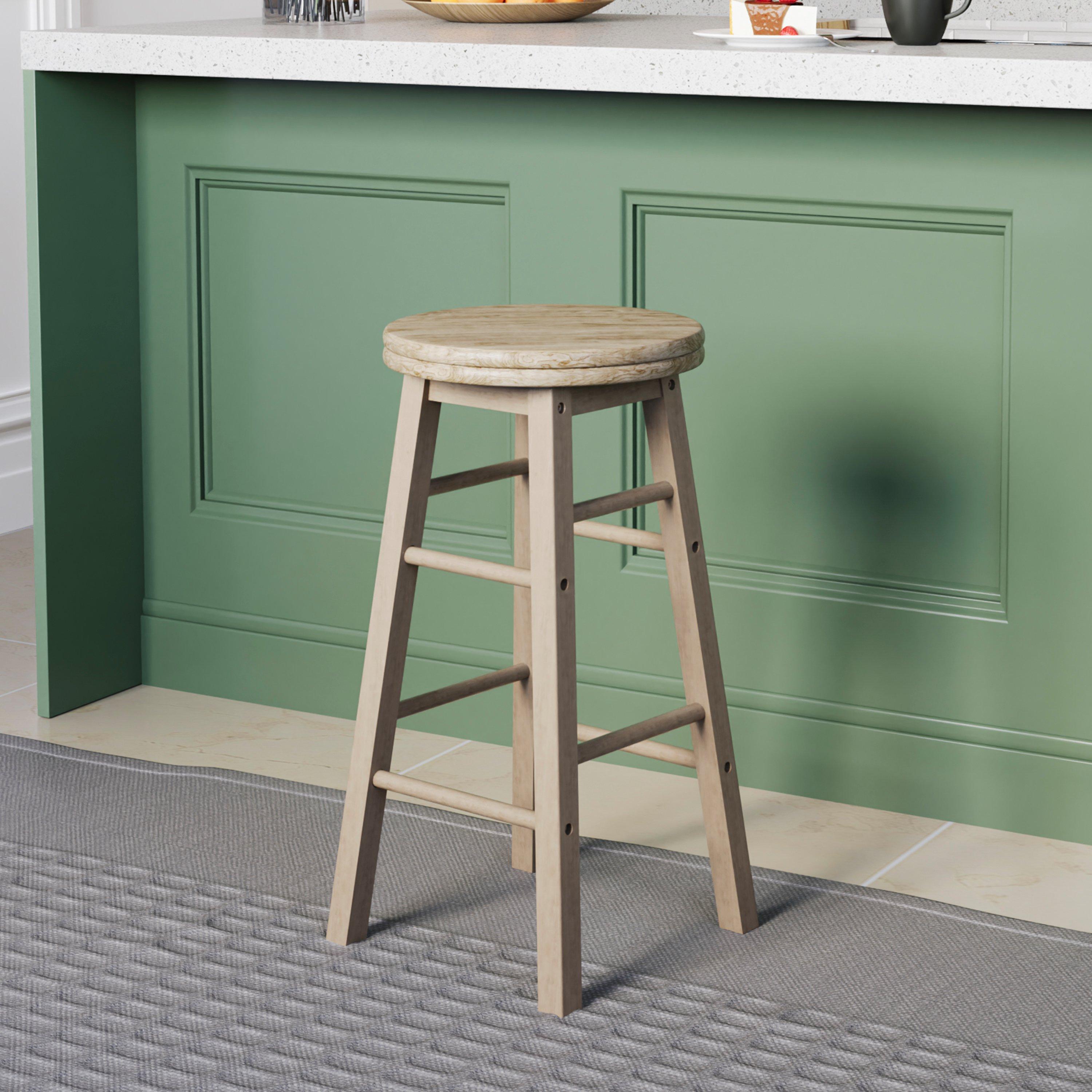 Pine - Lassic - Chef Vida Wooden Revolving Bar Stool - 1