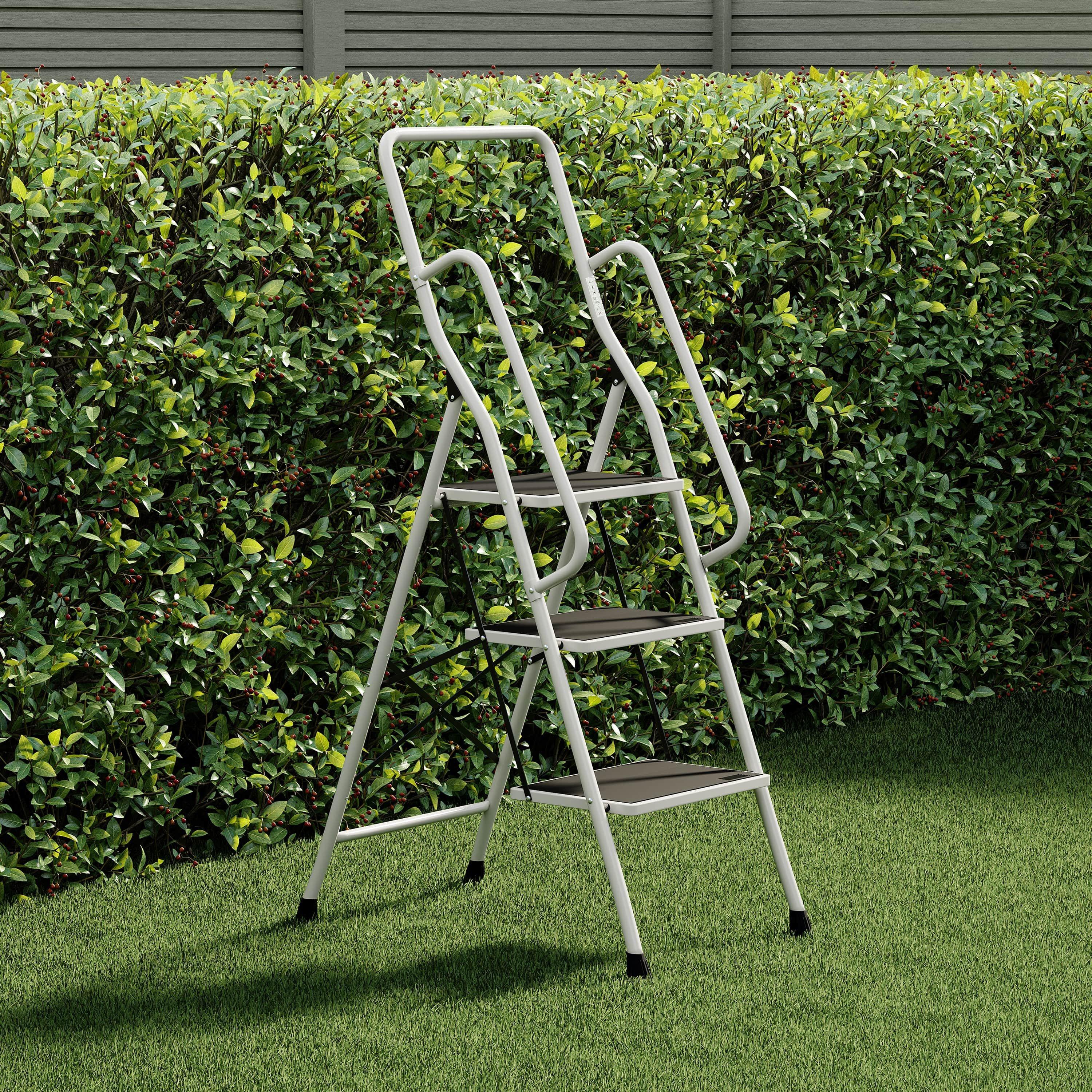 White - Lassic - Home Vida 3 Step Ladder With Handrail - 3