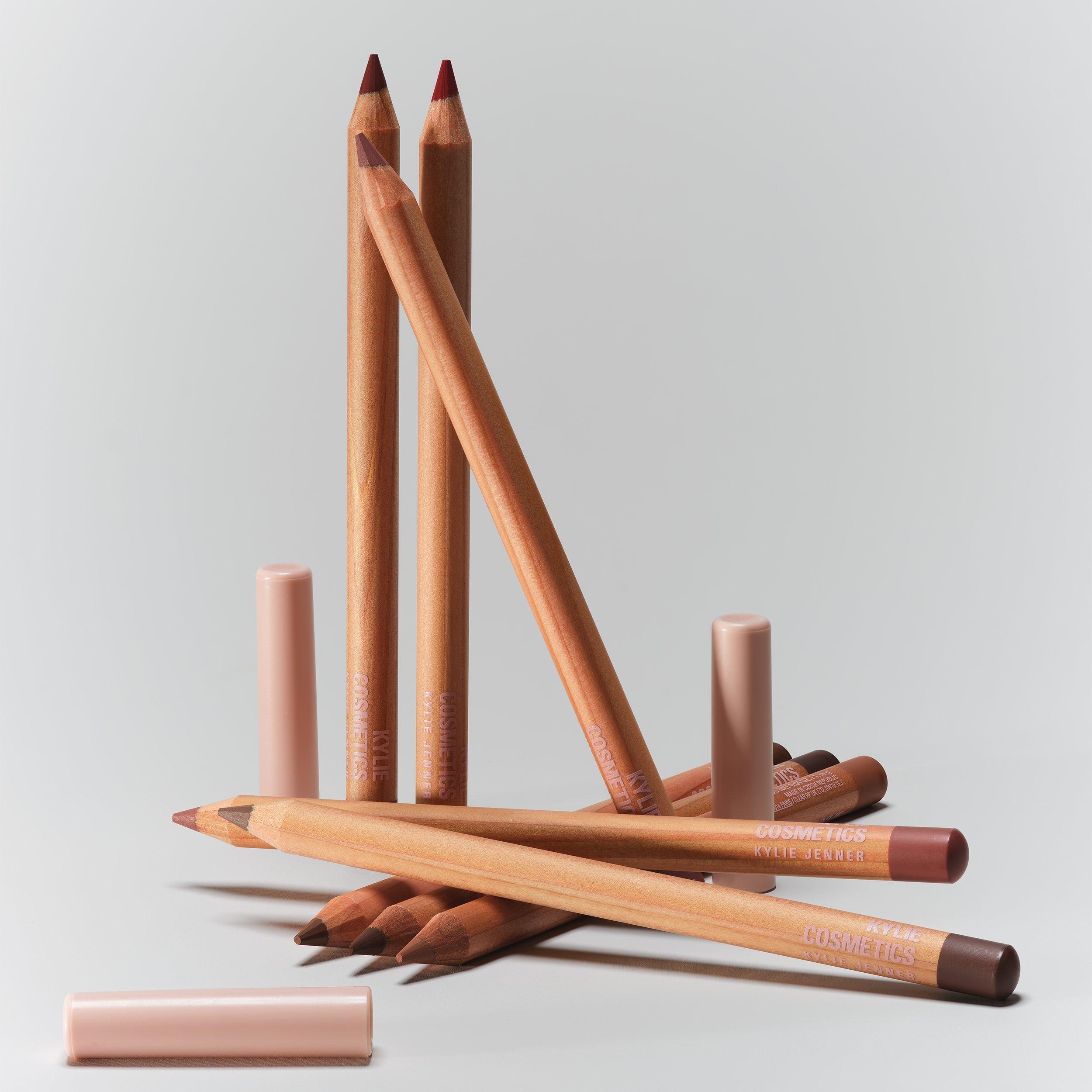 355 Comes Natur - Kylie Cosmetics - Precision Pout Lip Liner Pencil - 2
