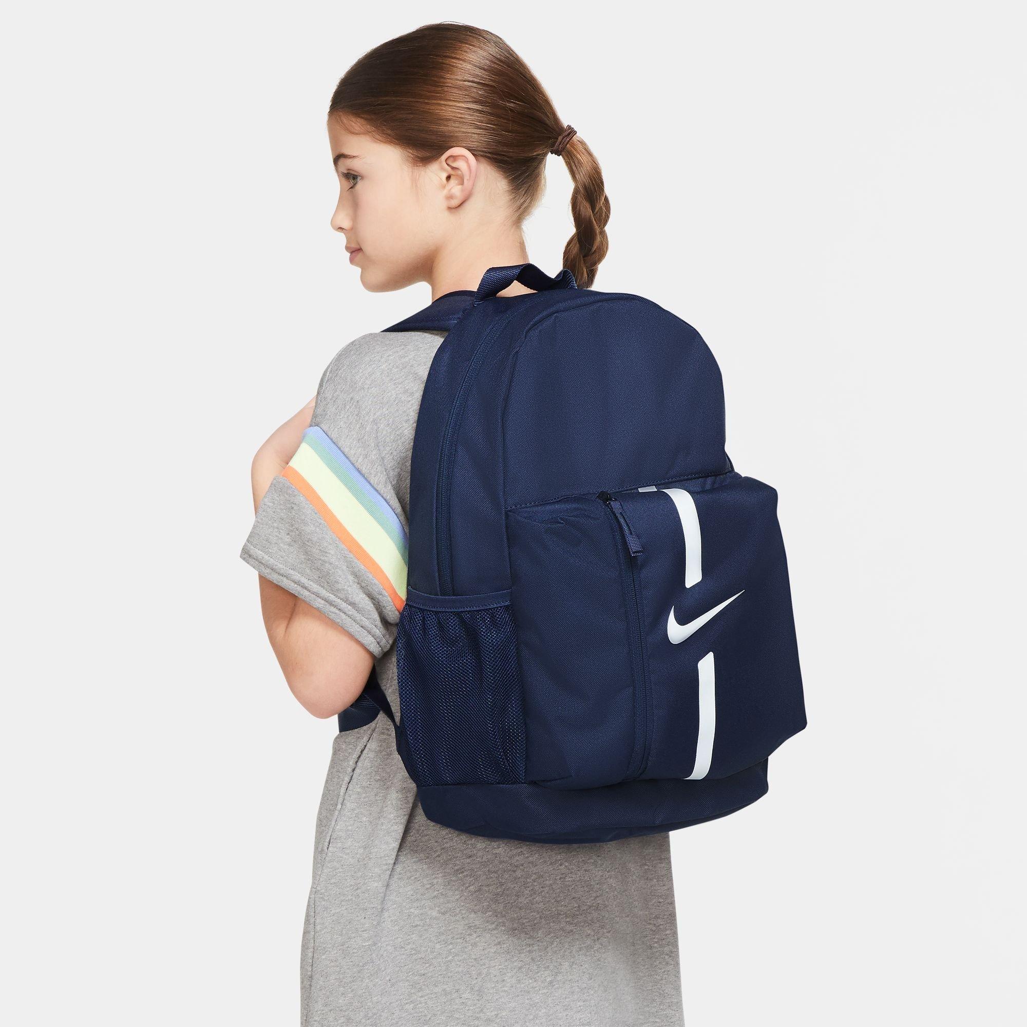 nike academy football backpack rucksack Team Storm-FIT backpack, with ball pocket, Grey Mesh pocket on the side is designed to hold a water bottle Soccer Backpacks.