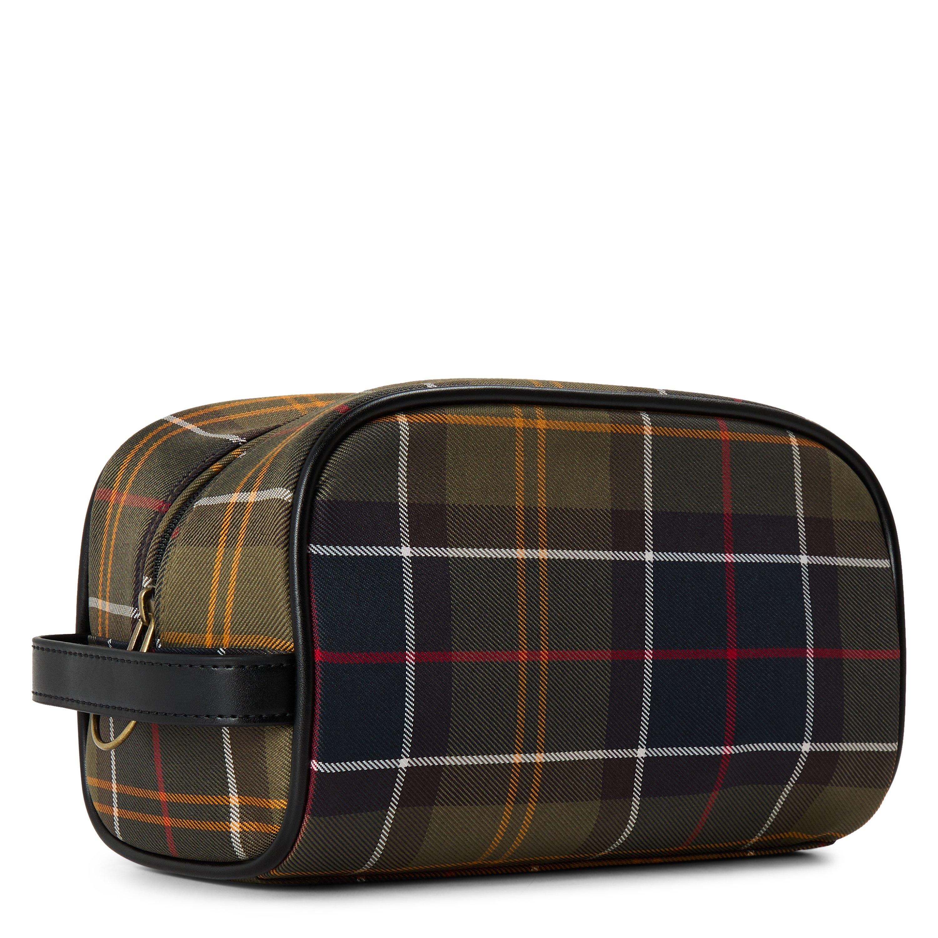 Classic Tartan - Barbour - Tartan Washbag - 2