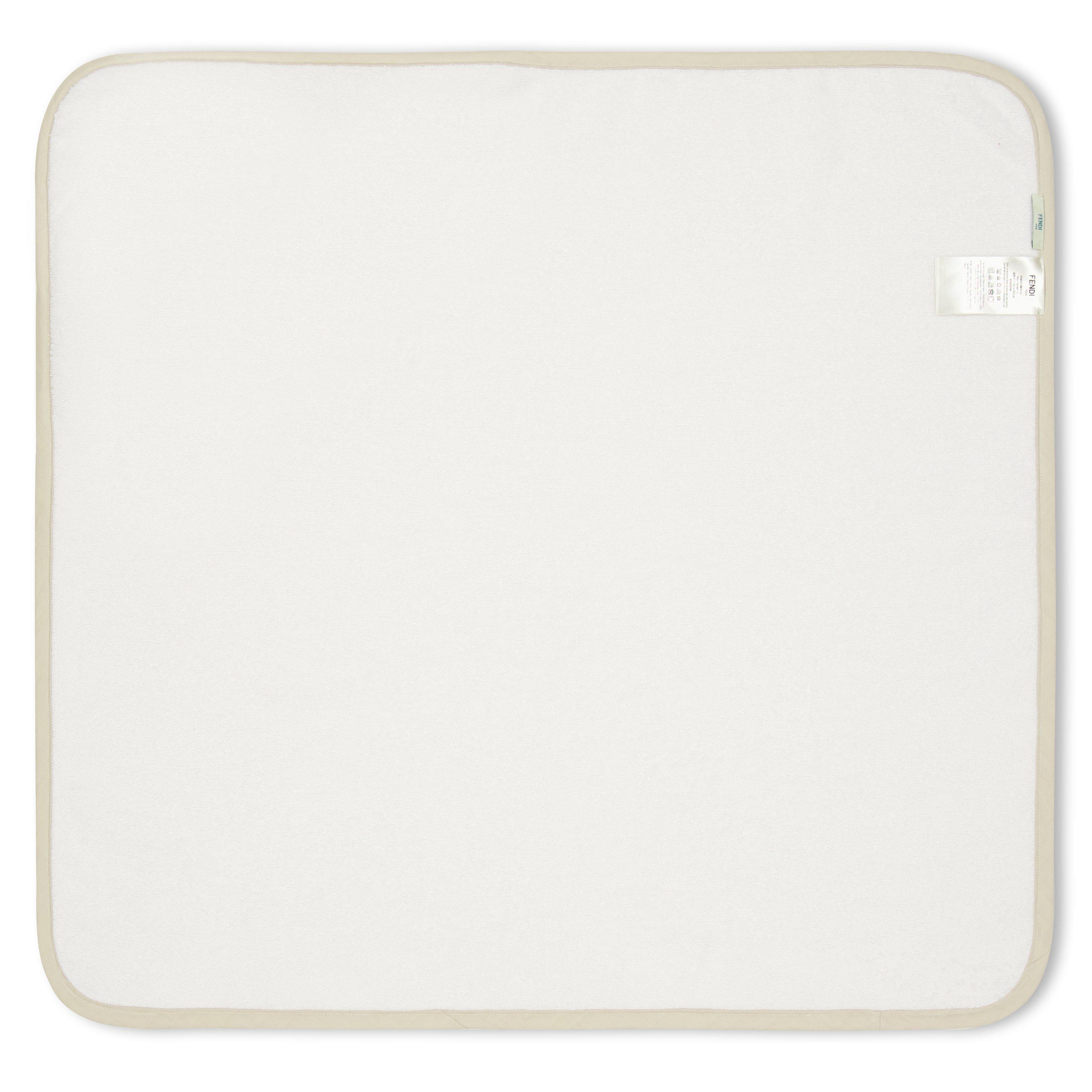 White F0CVR - Fendi - Baby Blanket - 2