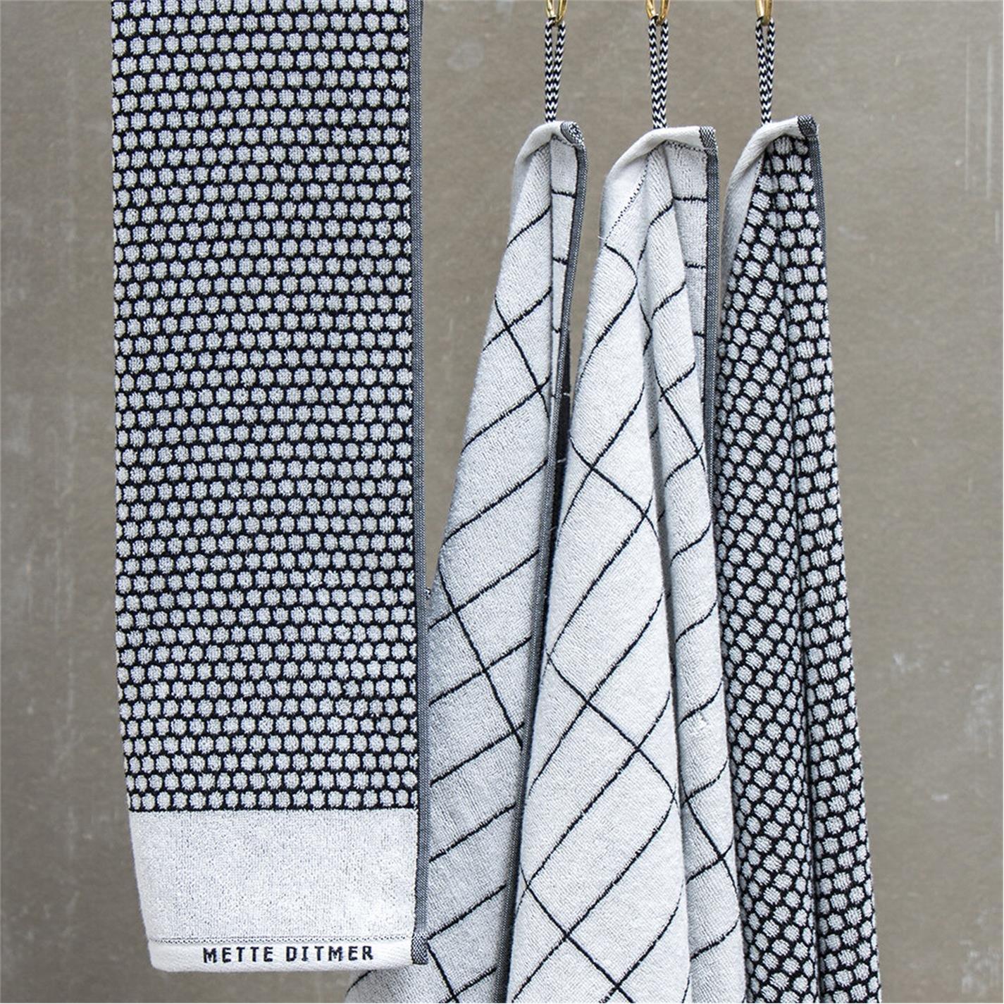 Black and White - Mette Ditmer Denmark - Grid Towel - Black/Off White - 4