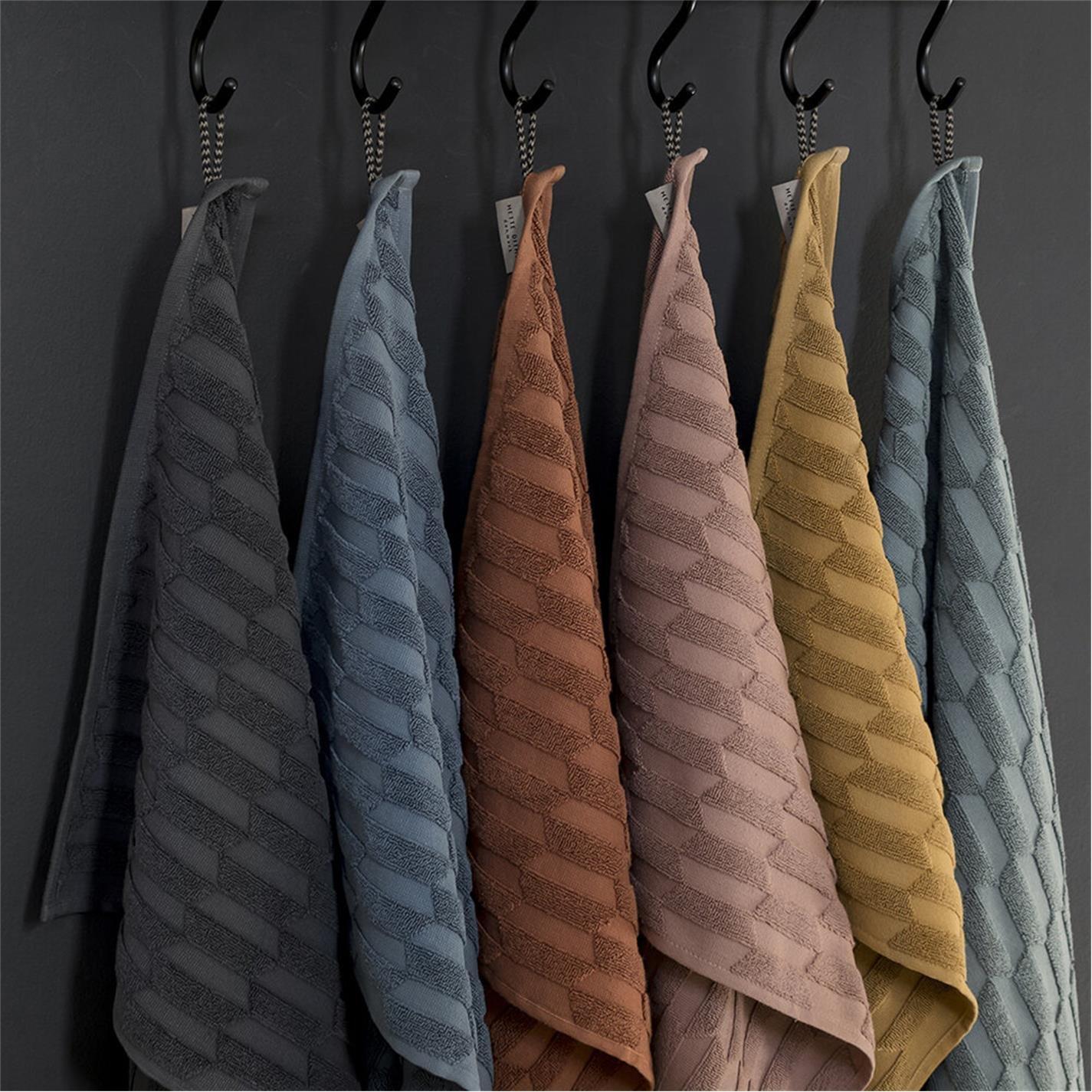 Black - Mette Ditmer Denmark - MetteDitmerDenmark Geo Towel - 2