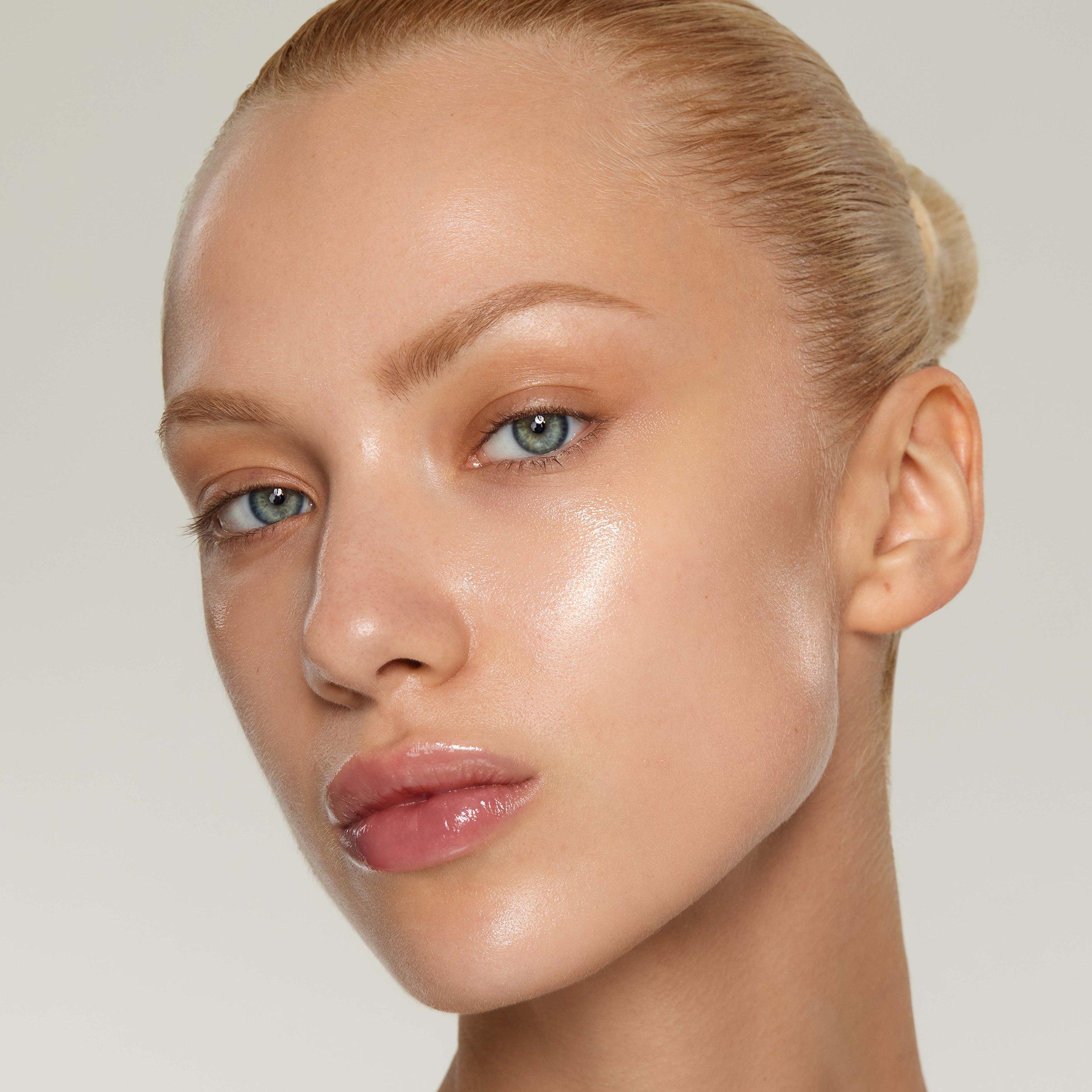 PinkTranslucent - Kylie Cosmetics - Kylie Cosmetics Supple Glaze Hydrating Primer - 3