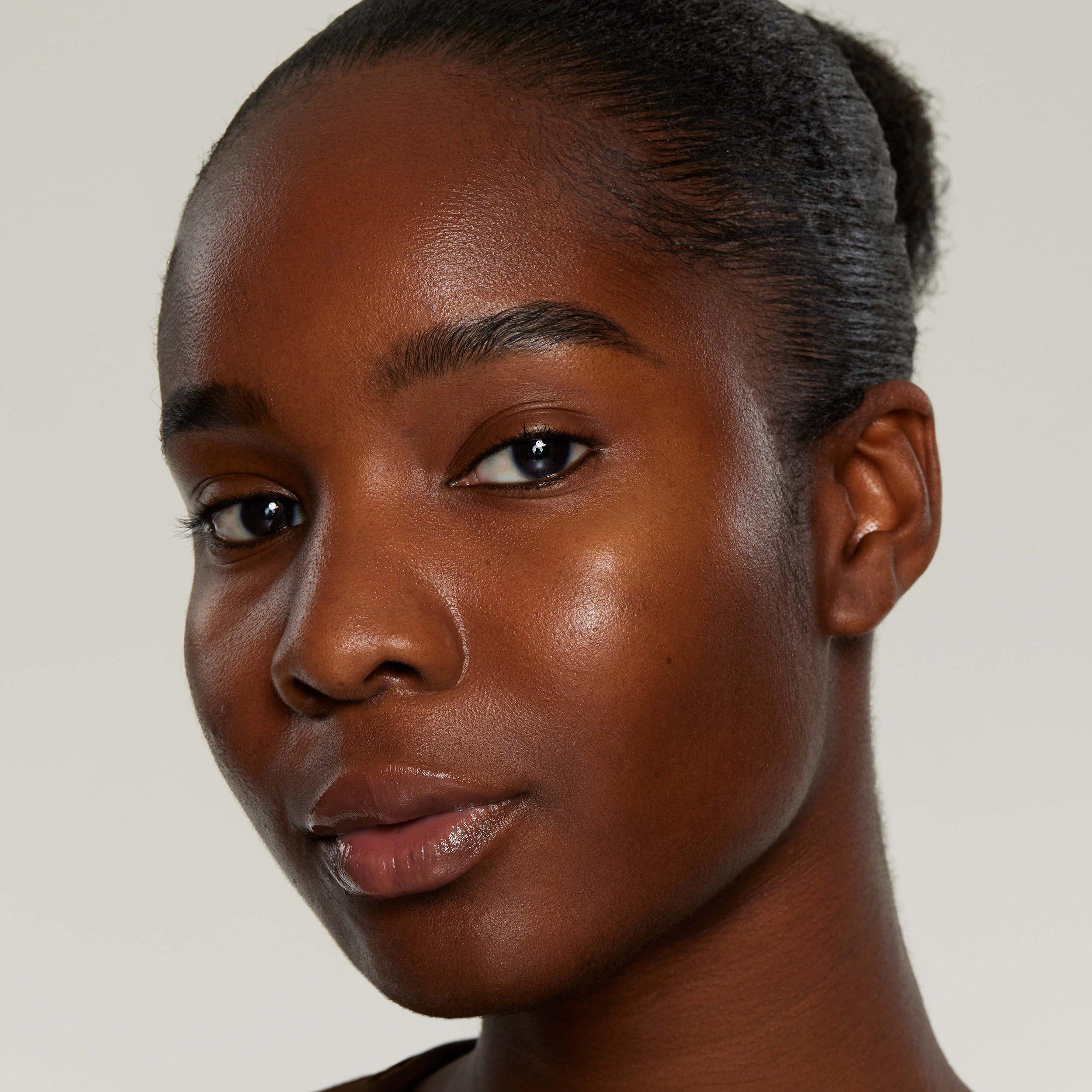 PinkTranslucent - Kylie Cosmetics - Kylie Cosmetics Supple Glaze Hydrating Primer - 4