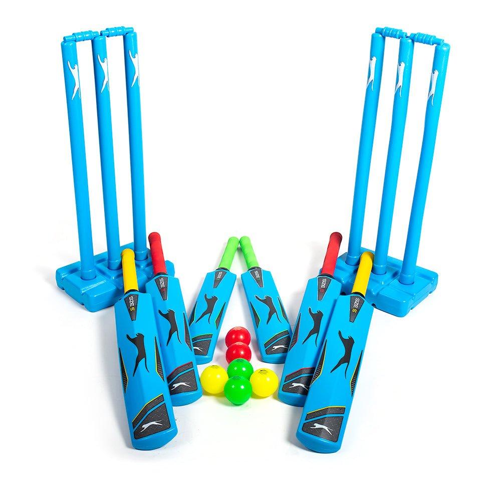 Slazenger  Academy Plastic Team Cricket Set - Neutral