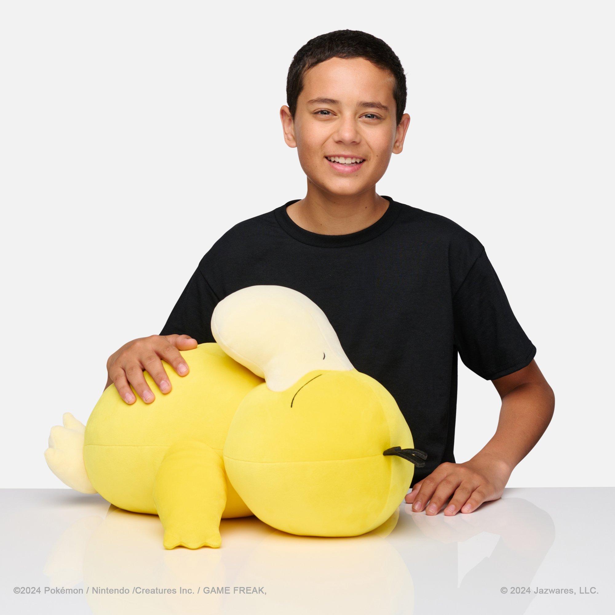 Merchandise - Pokemon - Pokémon Psyduck 18-Inch Sleeping Plush - 2