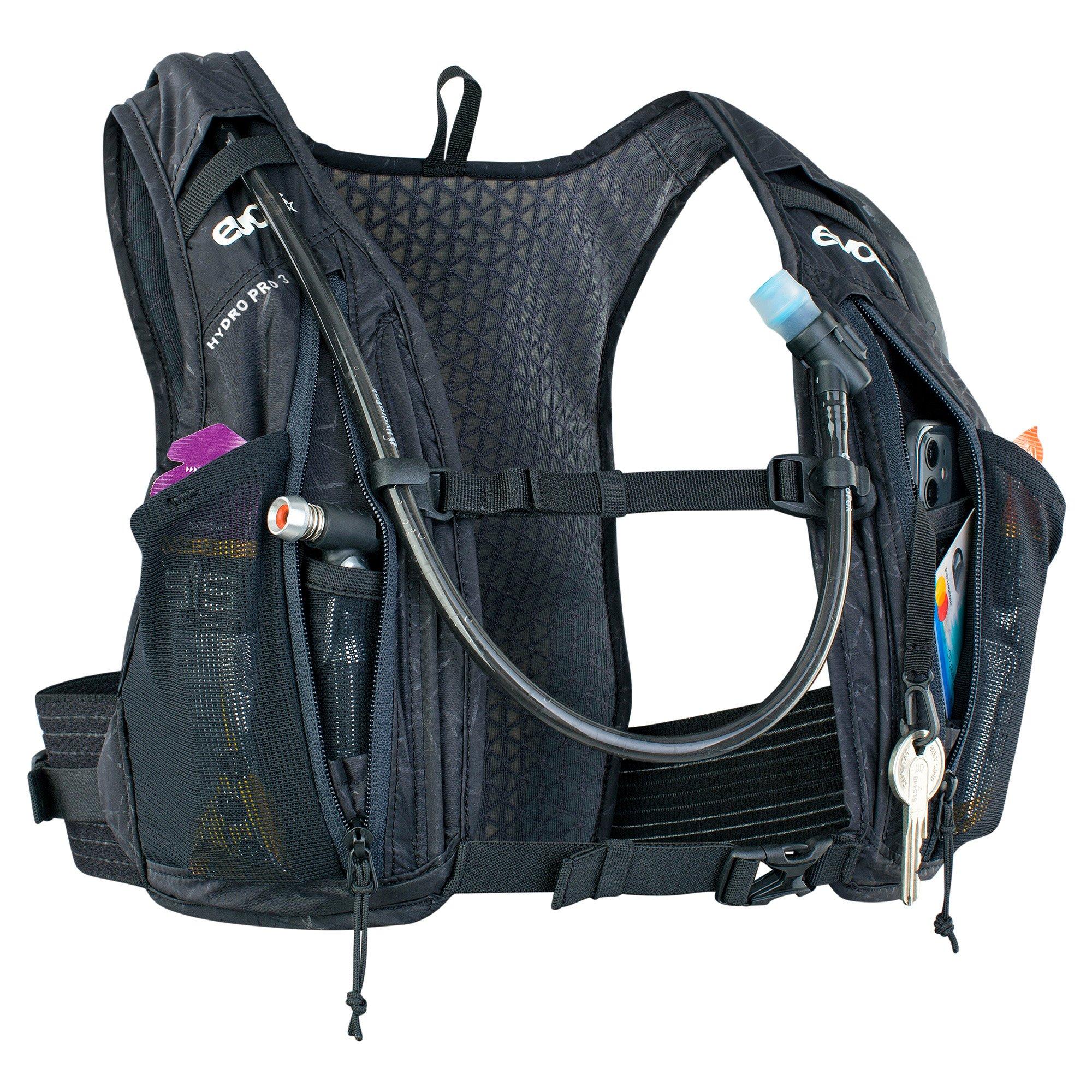 Black - Evoc - Hydro Pro 3L Hydration Pack + 1.5L Bladder - 6