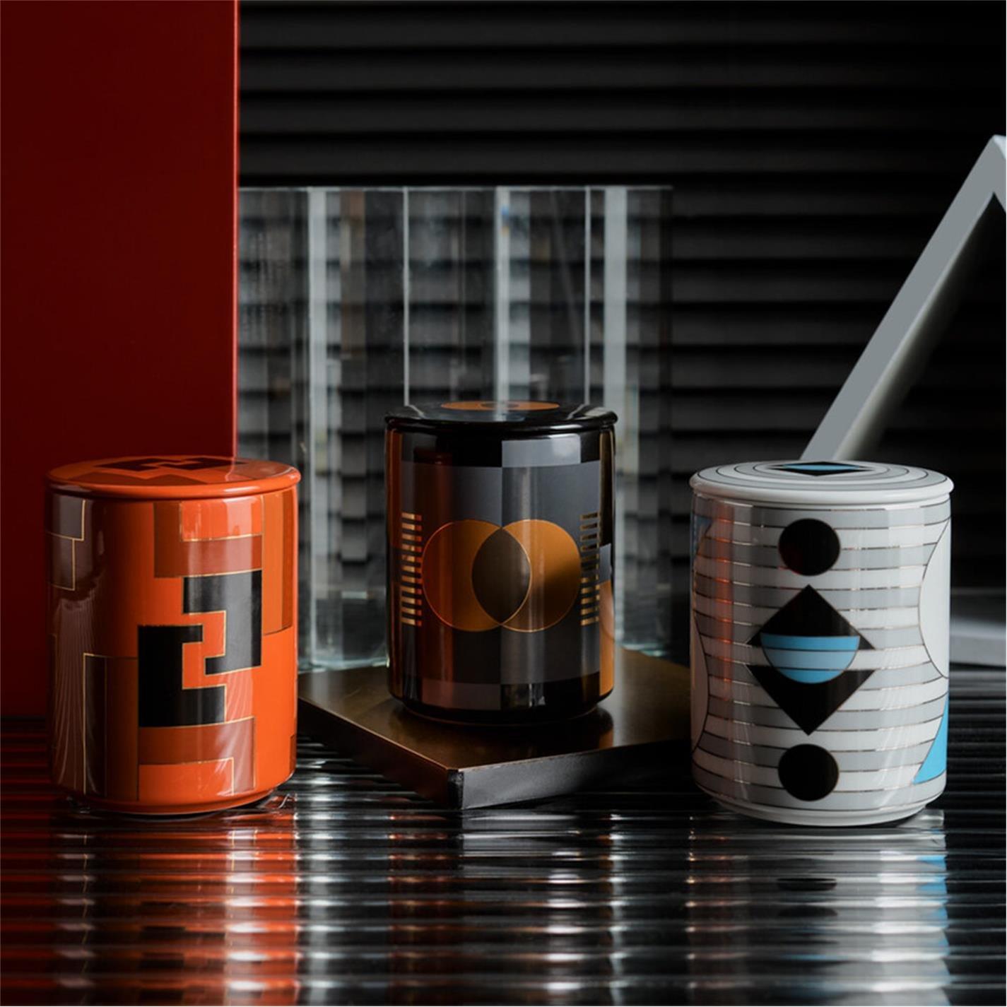 Black/Gold - Greg Natale - GregNatale Oud Eclipse Scented Candle - 2