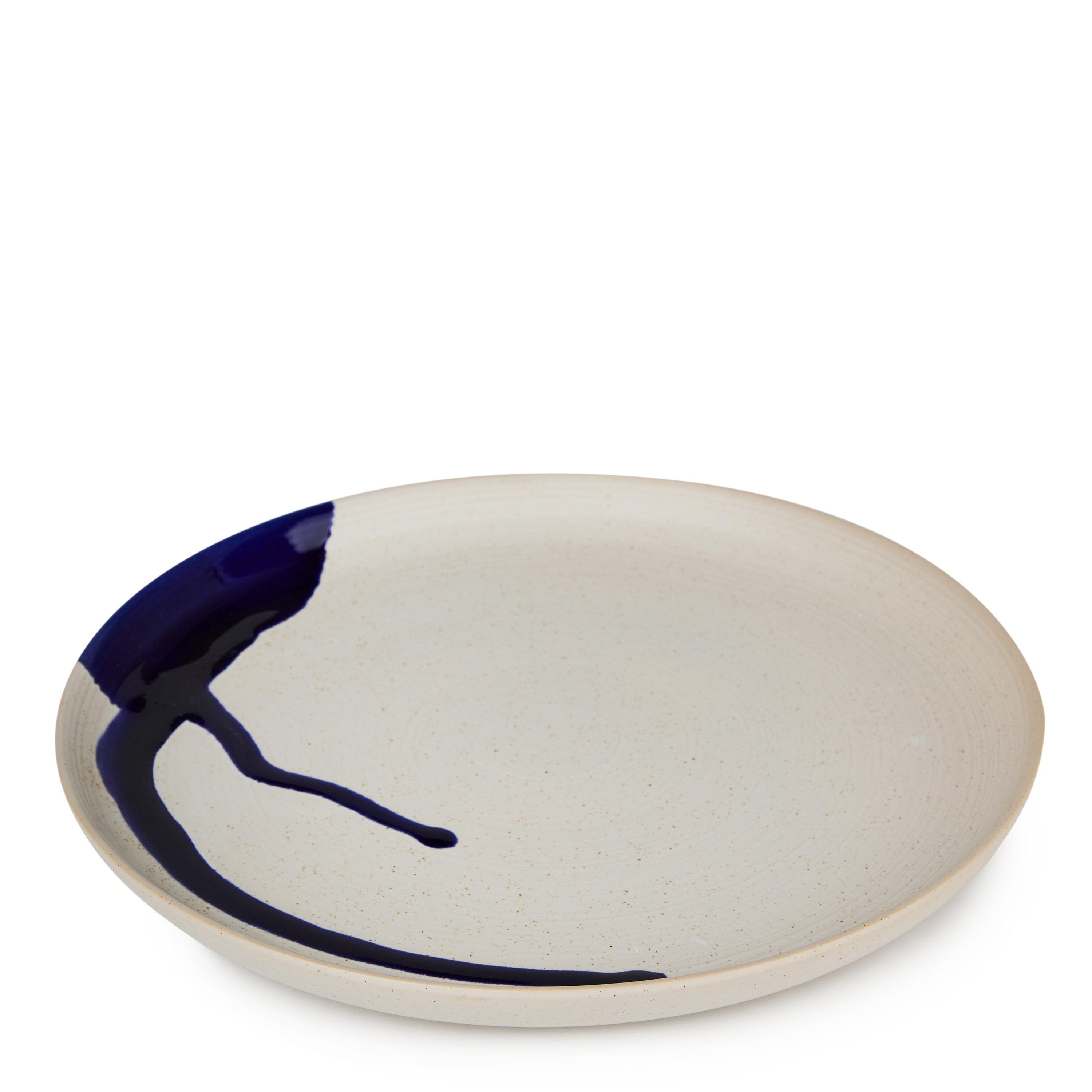 Bloomingville Plates