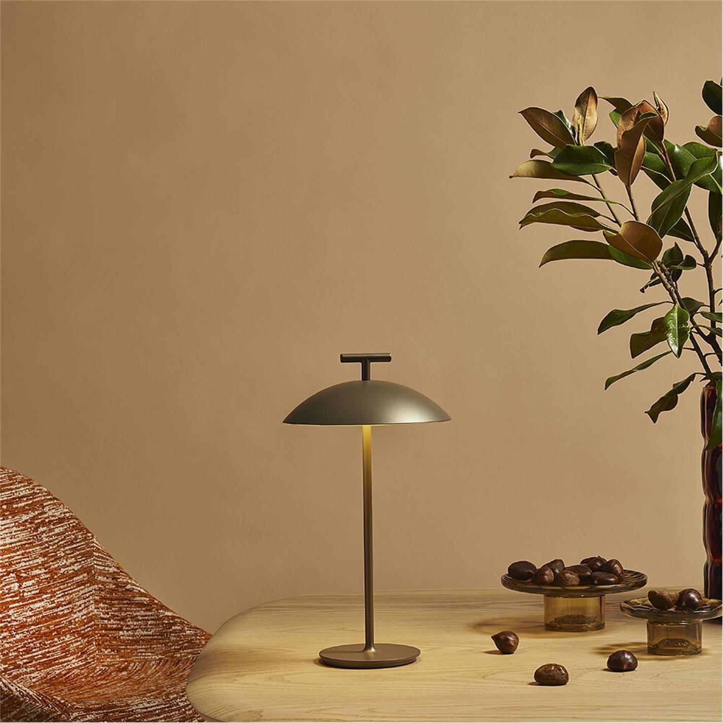 Black - Kartell - Geen-A Lamp - 2