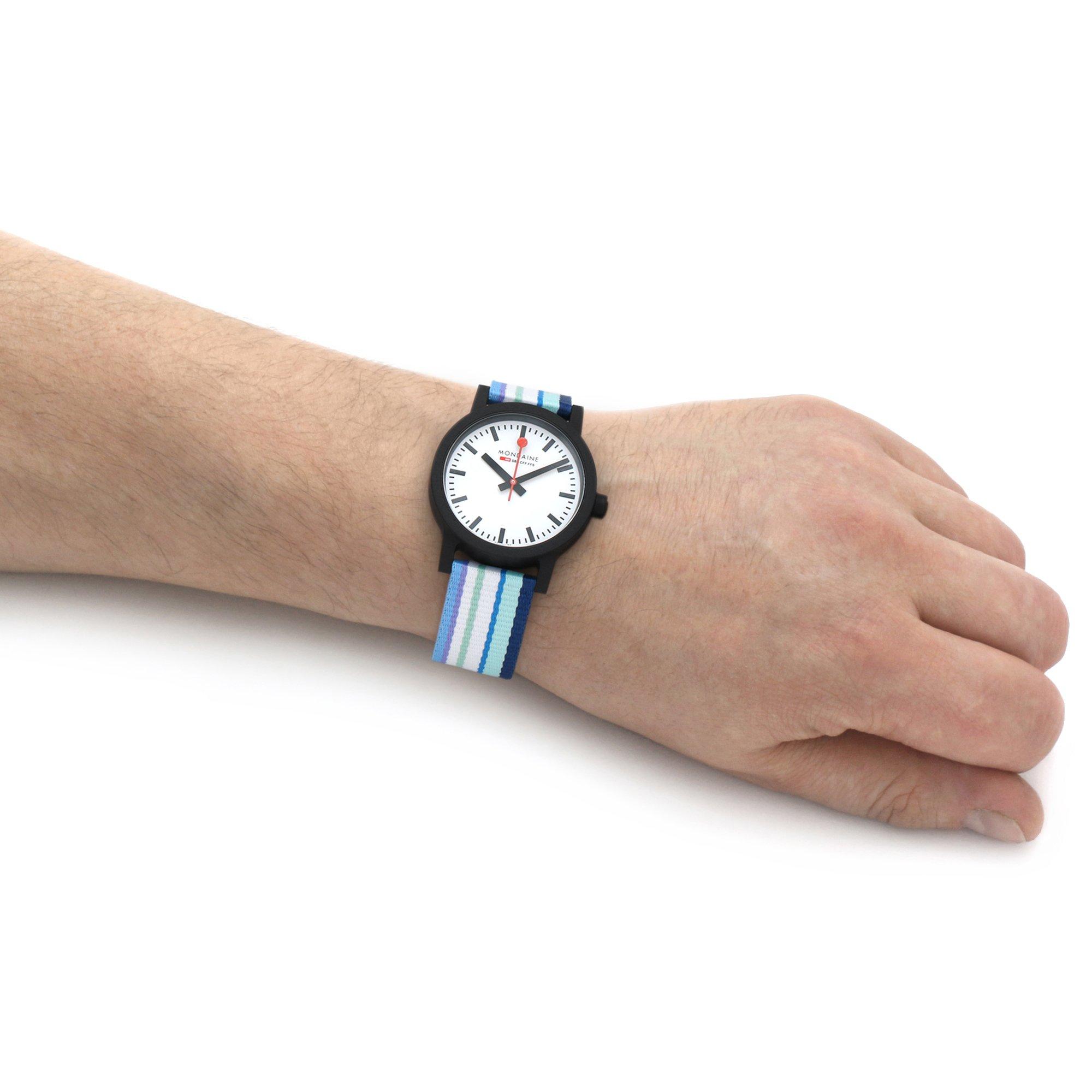 Wht - Mondaine - Plastic/resin Classic Analogue Quartz Watch - 5