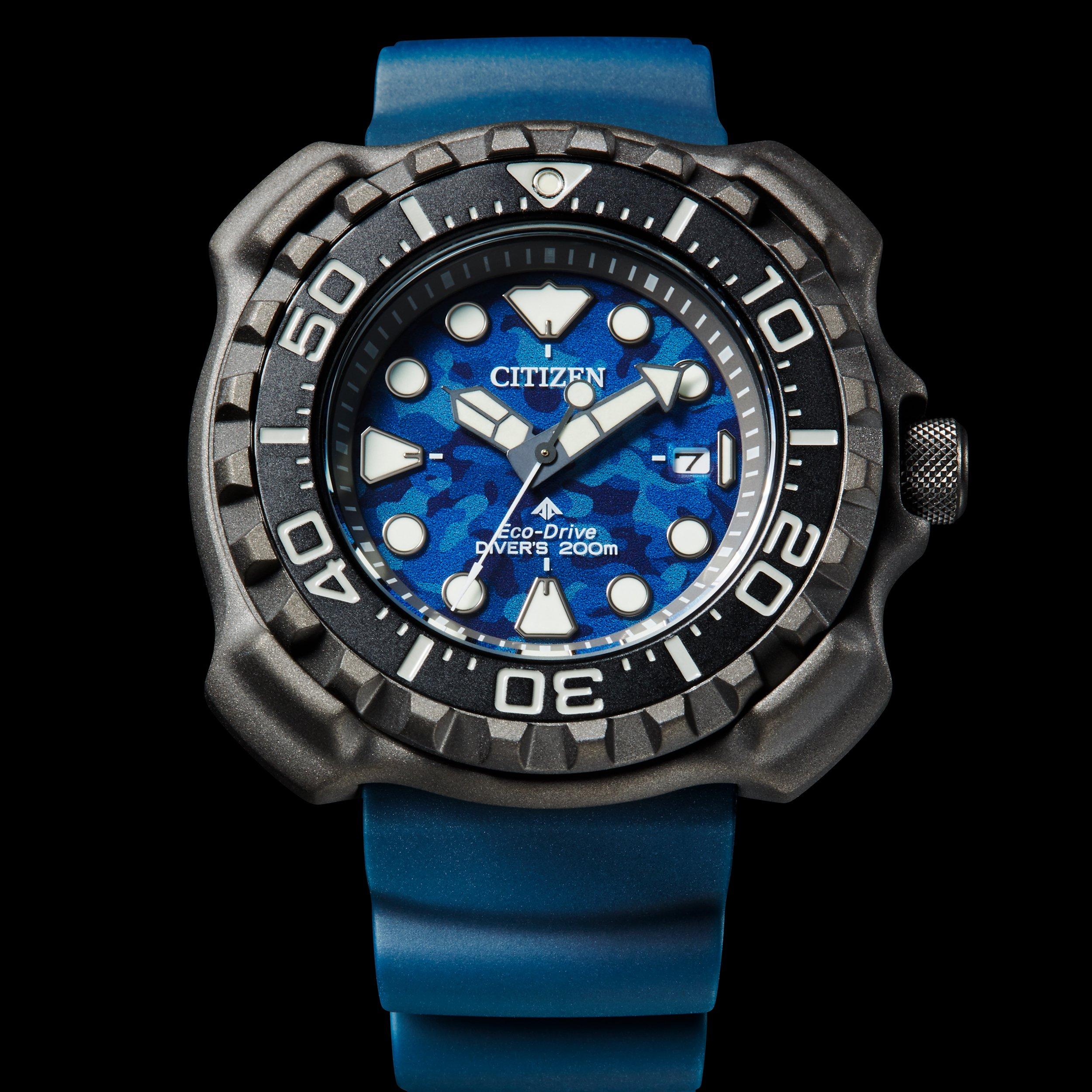 Gry - Citizen - Promaster Titanium Classic Eco-Drive Watch - 5