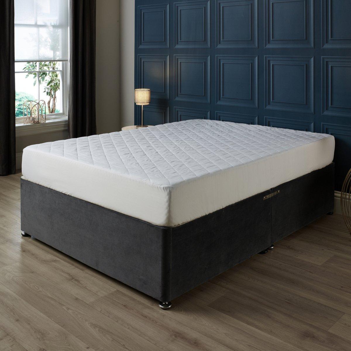 White - Downland - Downland Superbounce Mattress protector - 2