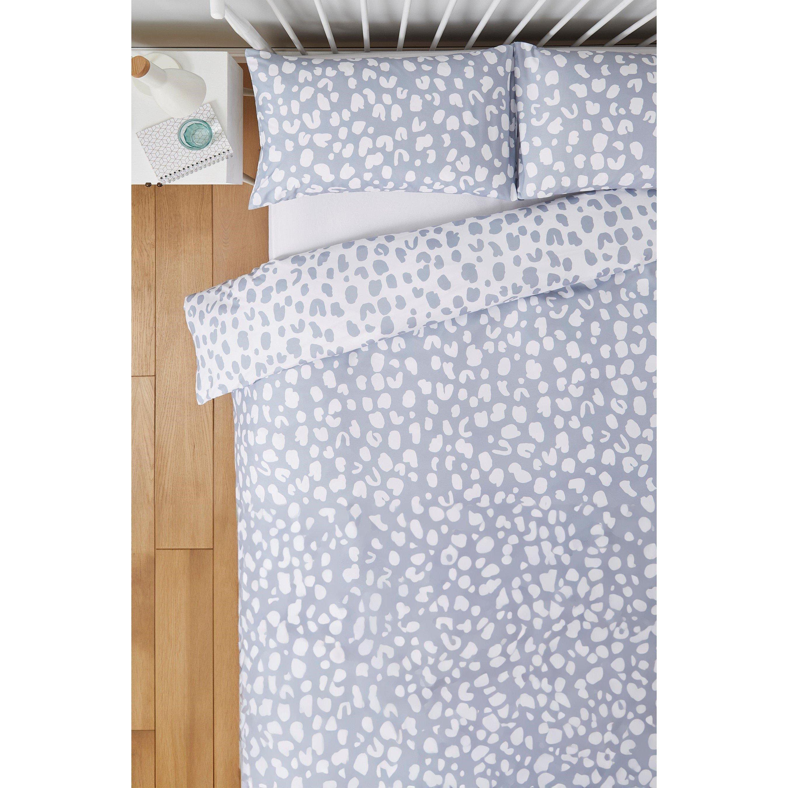 Silver - Silentnight - Leopard Duvet - 1