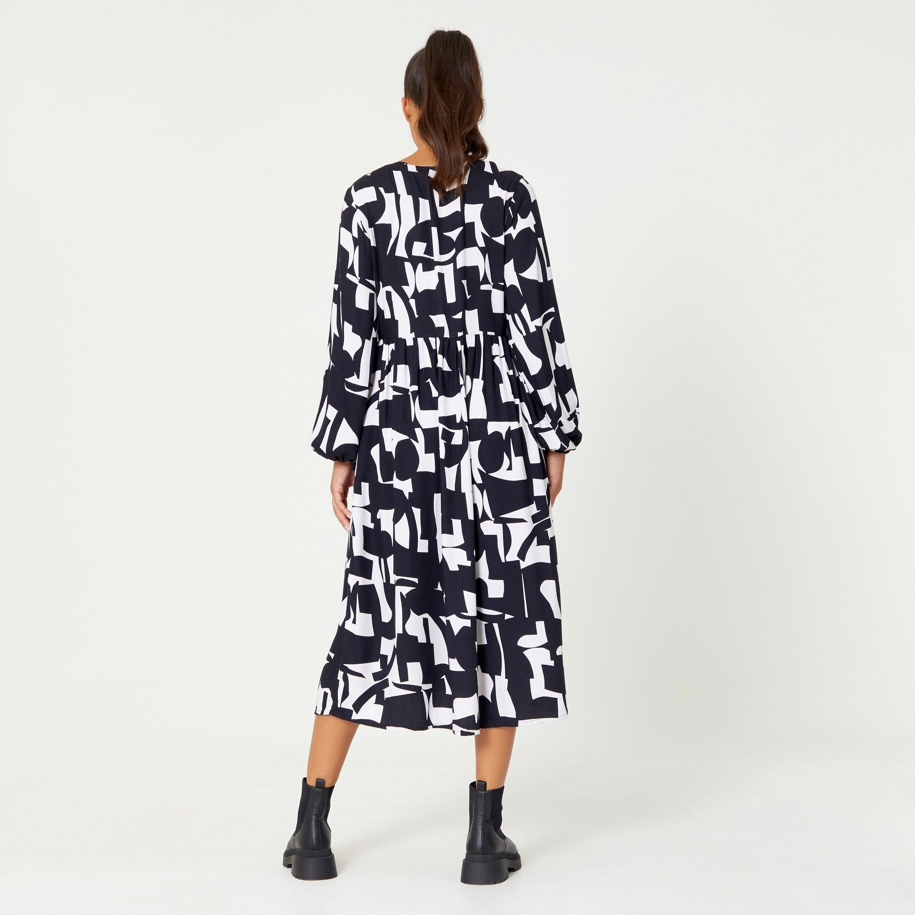 Preto - Be You - Mono V Neck Pocket Midi Dress - 4