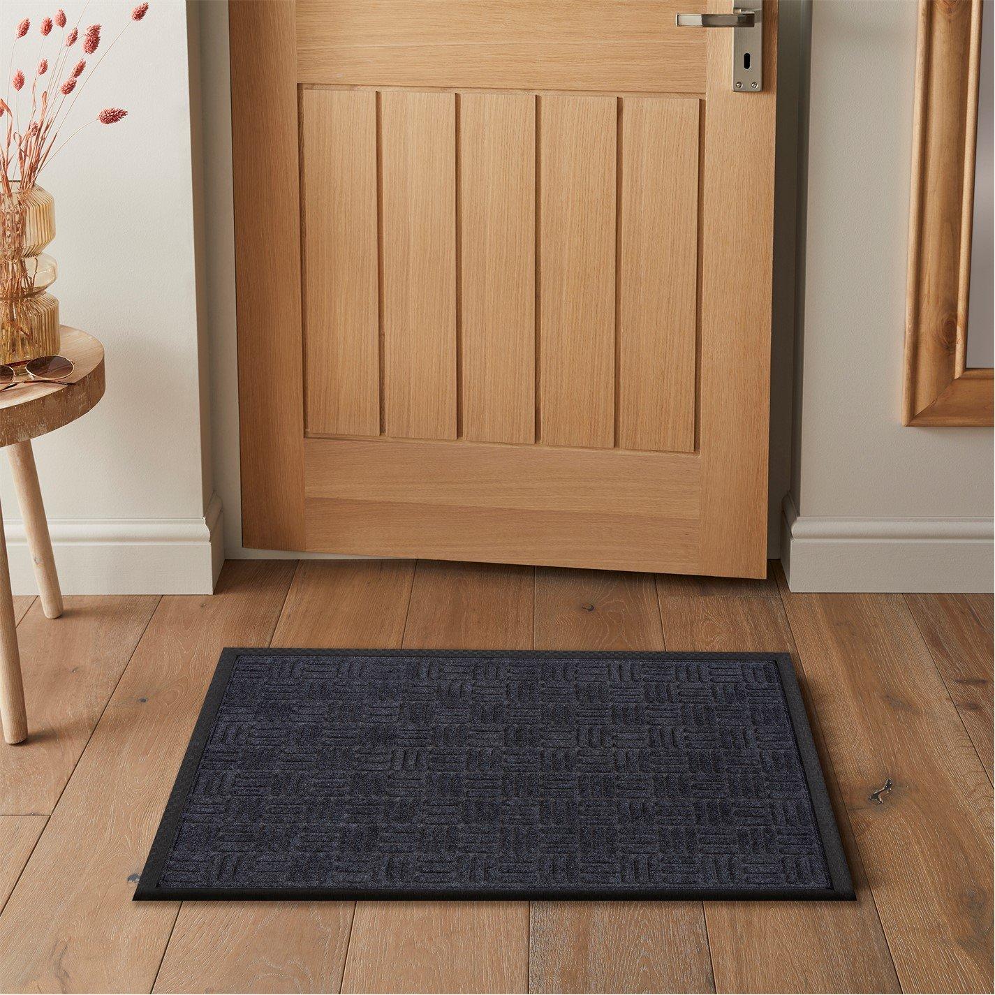 Grey - Arthouse - Millbrook Cross Embossed Backed Polypropylene 45x7 - 1