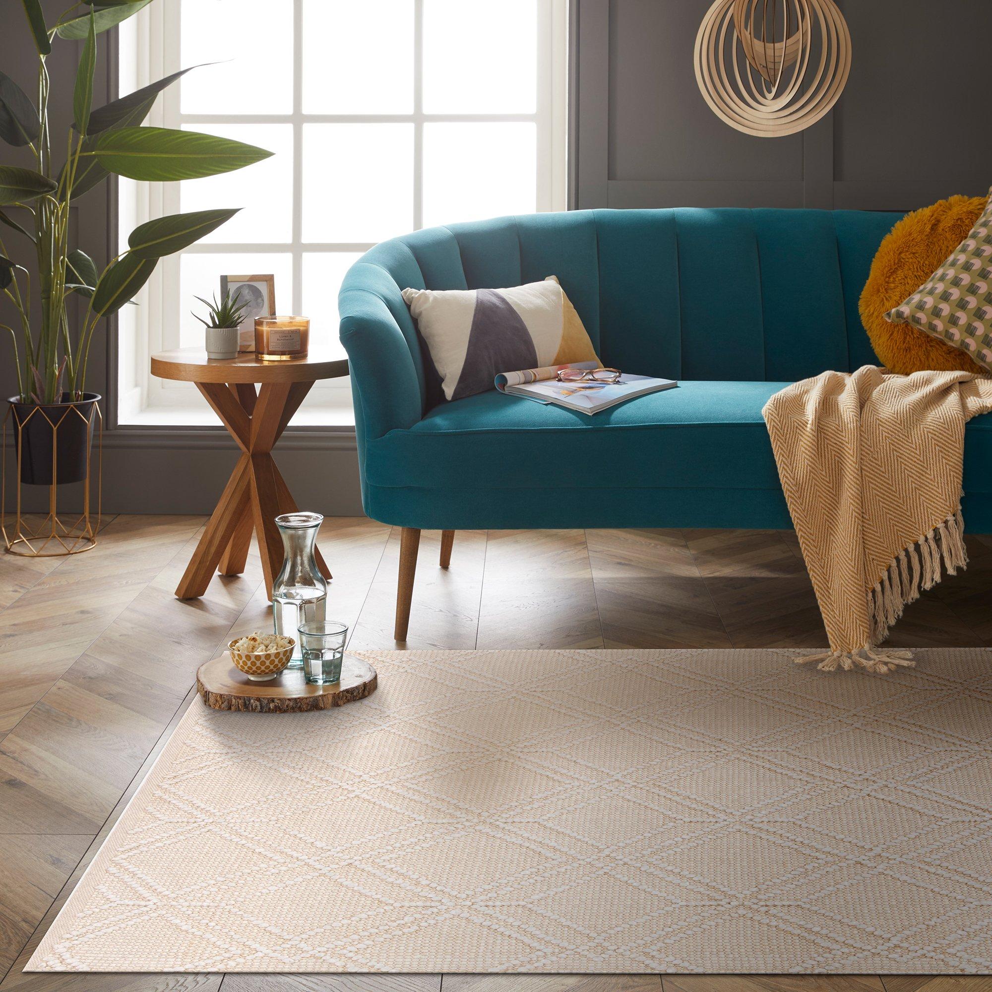 Cream - Esselle - Blenheim Diamond Pet 120x170cm Cream Rug - 8