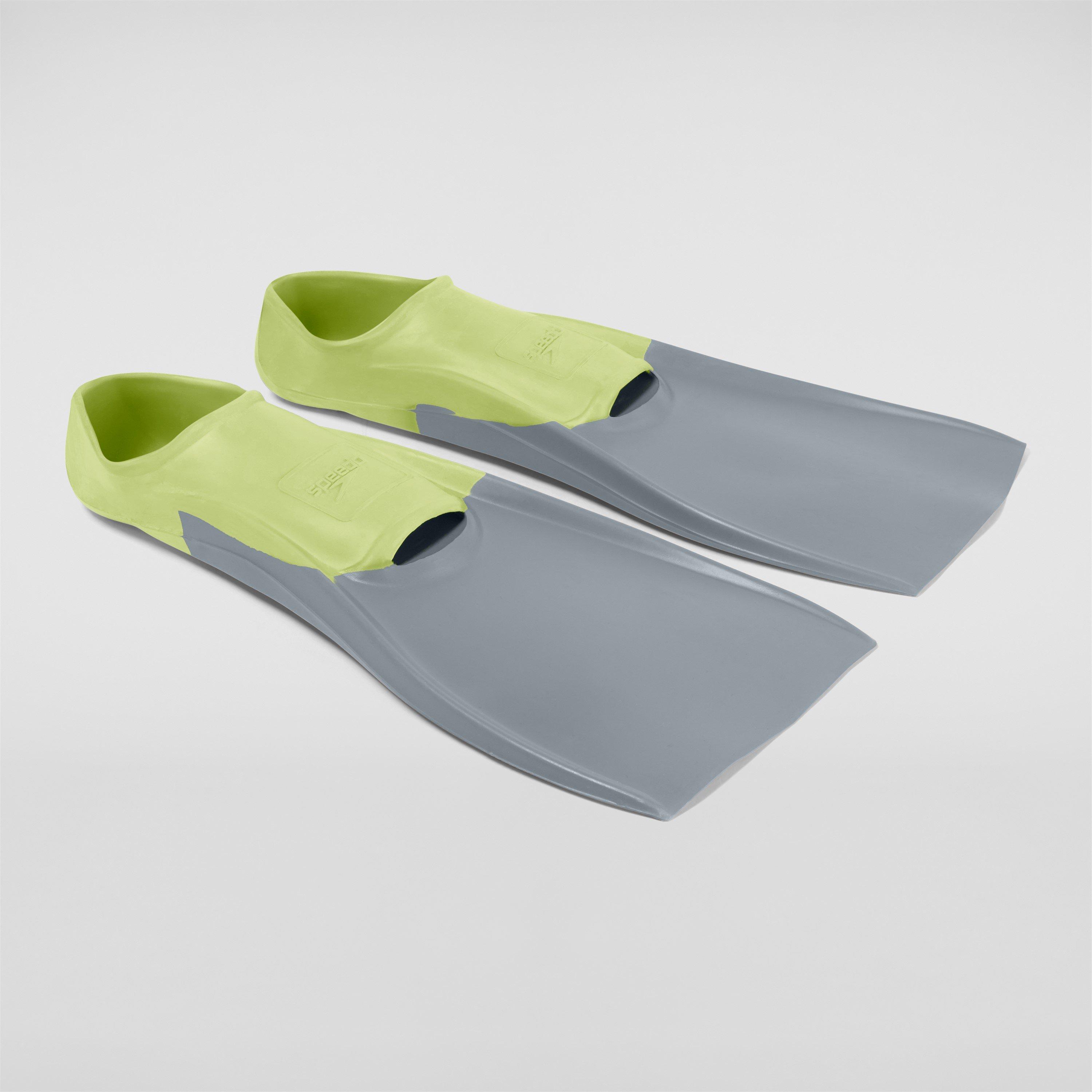 Divers - Speedo - Adults Long Blade Swimming Fins - 8