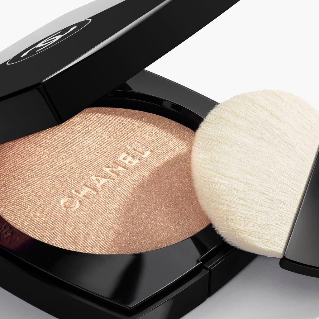 Rosy Gold - CHANEL - POUDRE LUMIÈRE Illuminating Powder - 2