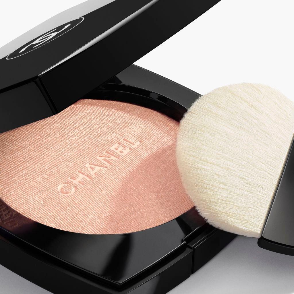 Ivory Gold - CHANEL - POUDRE LUMIÈRE Illuminating Powder - 2