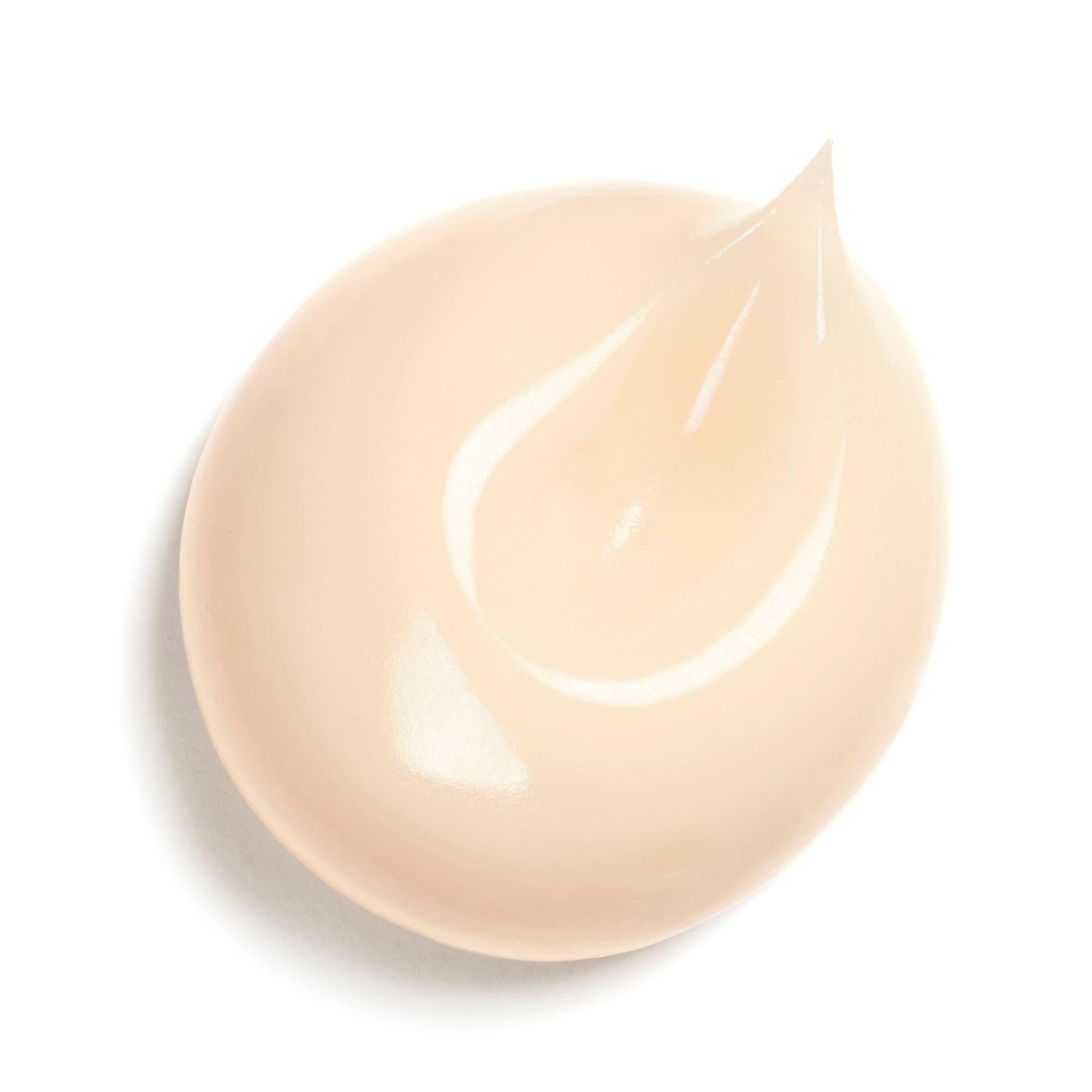 Clear - CHANEL - SUBLIMAGE LA CREME CORPS ET DECOLLETE ULTIMATE BODY CREAM : REJUVENATES AND ILLUMINATES - 3