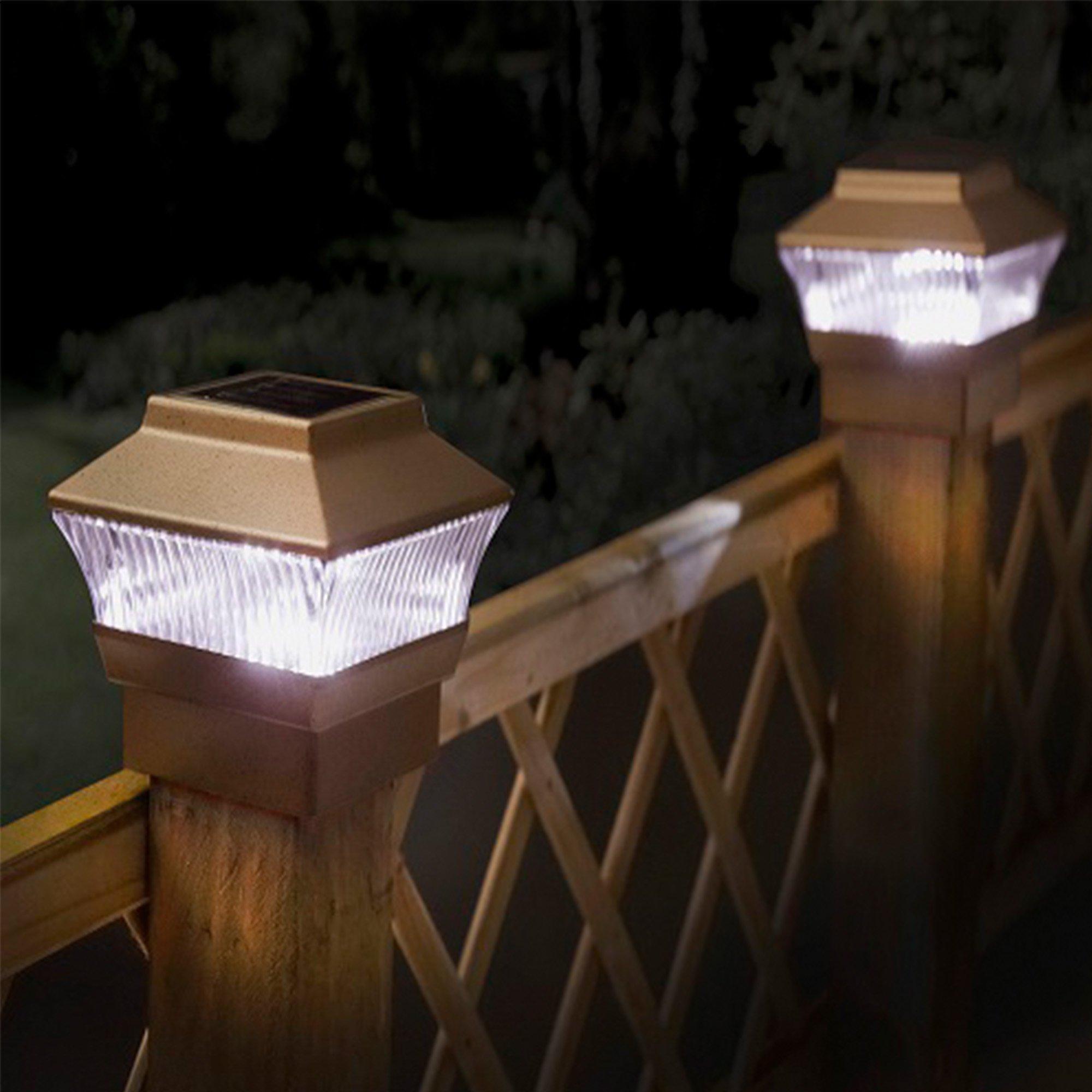 Greenhurst 2 x Solar post lights