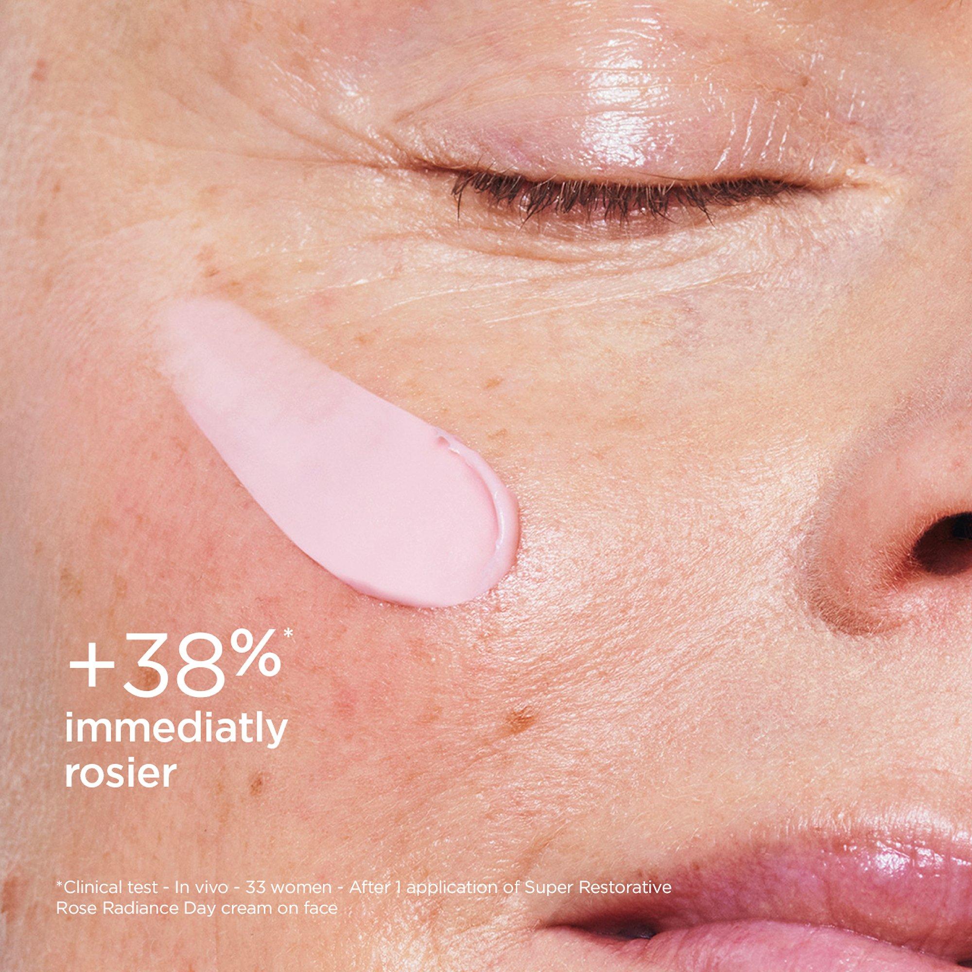 Clear - Clarins - Super Restorative Rose Radiance Cream 50ml - 4