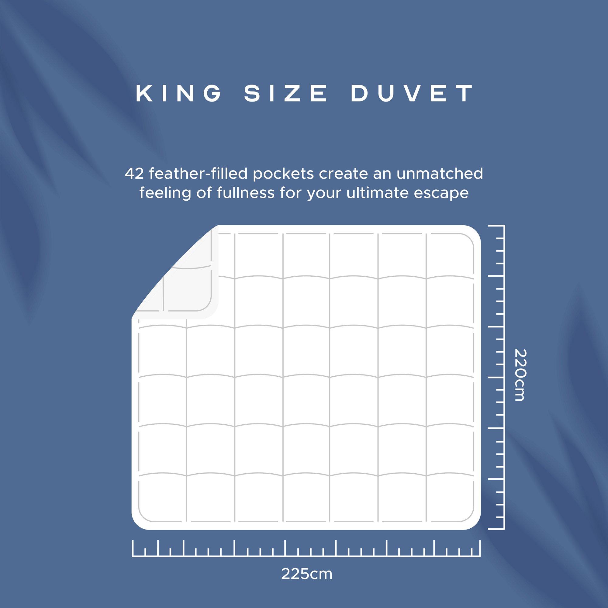 White - Snuggledown - Goose Feather & Down 9 + 4.5 Tog Duvet + 2 Pillows - 8