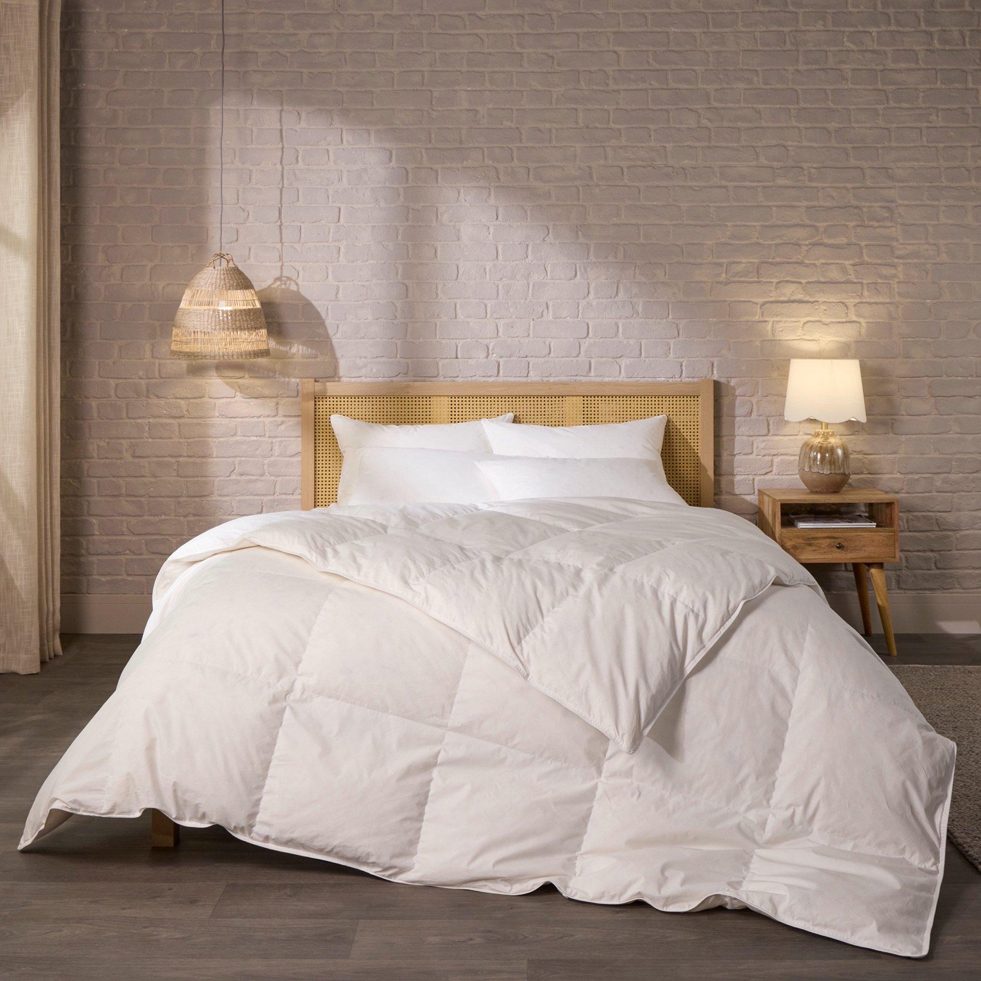 Snuggledown Scandinavian Duck Feather & Down 10.5 Tog All Year Round Duvet with 2 Pillows - Image 5