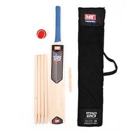 M.Y SIZE 3 CRICKET SET IN MESH CARRY BAG M.Y