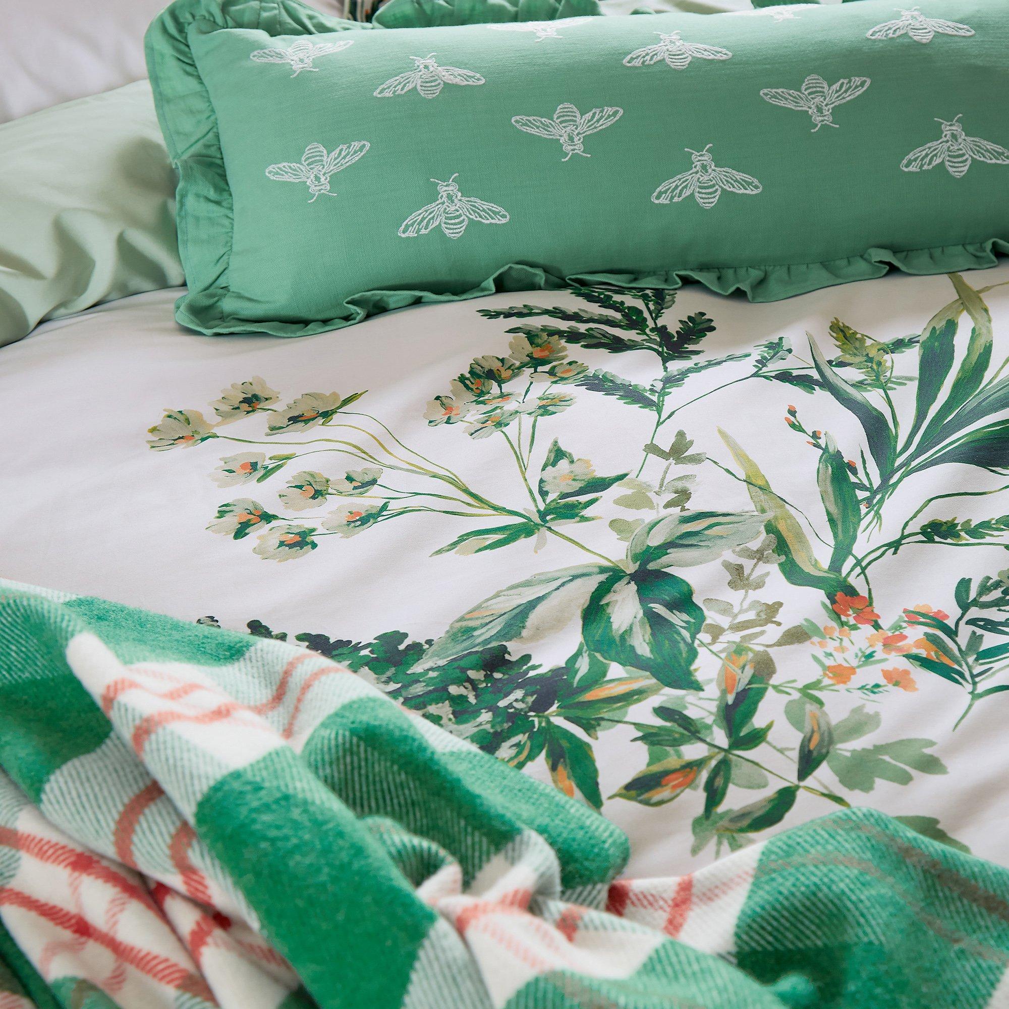 Green - Joules - Lakeside Slumber Cotton Throw - 2