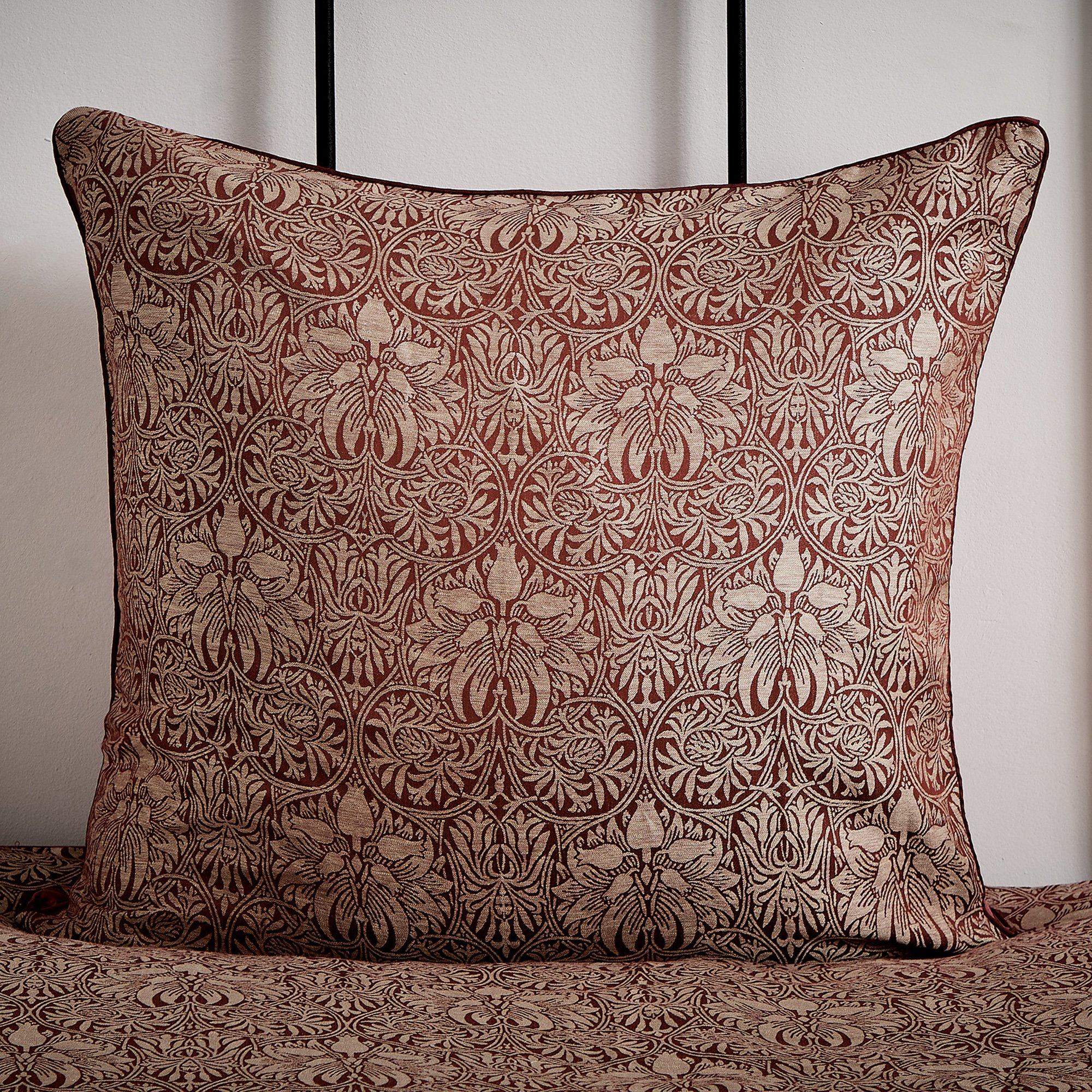 Red - Sanderson - Crown Imperial Square Pillowcase Red - 2