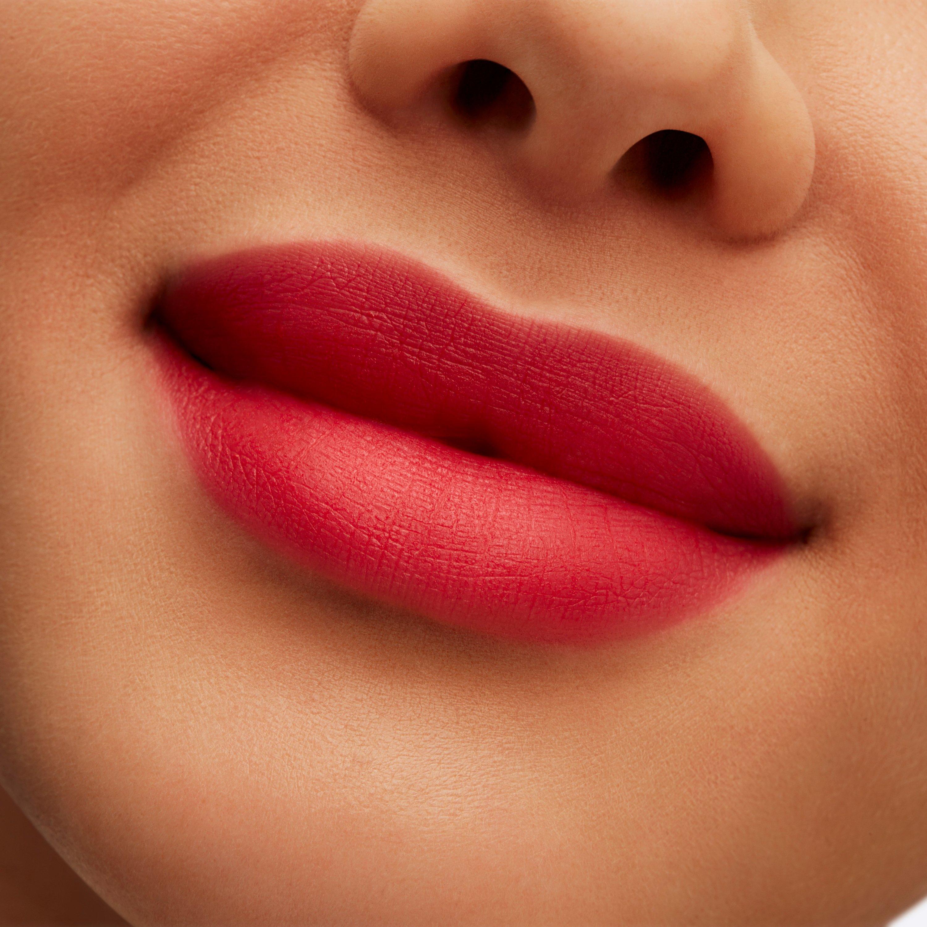 Ruby Boo - Mac - Powder Kiss Liquid Lipcolour - 4