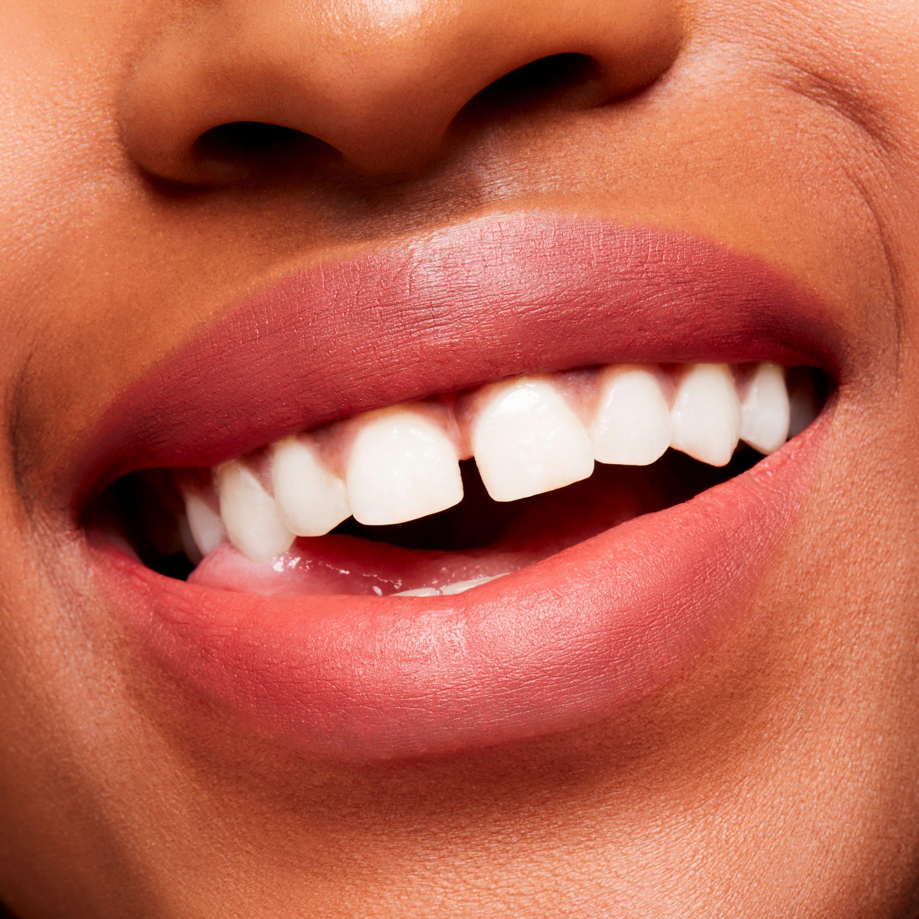 Brickthrough - Mac - Powder Kiss Velvet  Blur Slim Stick - 5