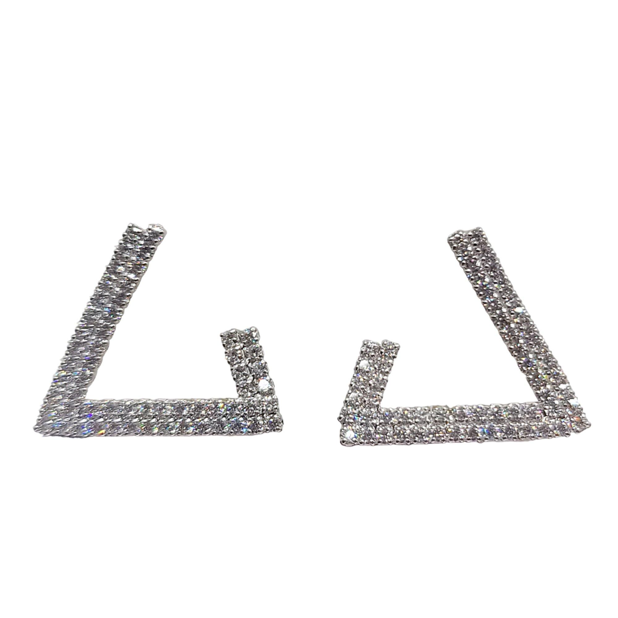 White - Mason Knight Yager - 18kt Gold Plate Hook Shape Stone Stud