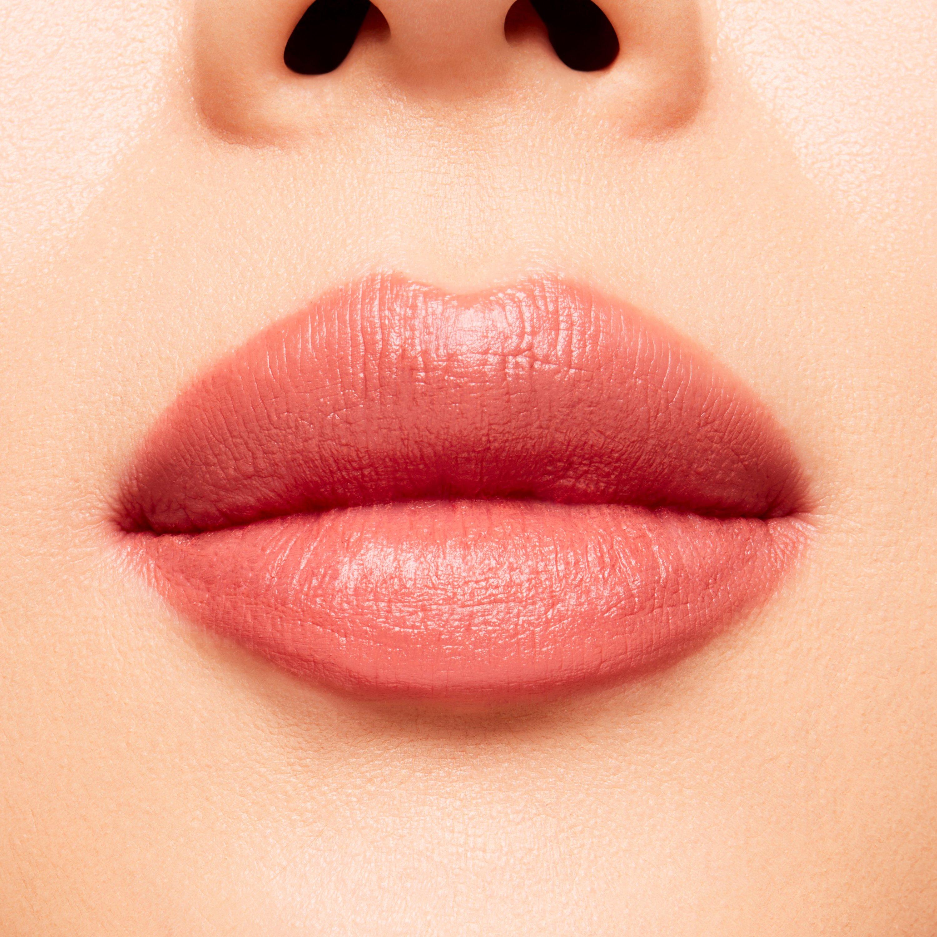 Mull It Over - Mac - Powder Kiss Velvet  Blur Slim Stick - 3