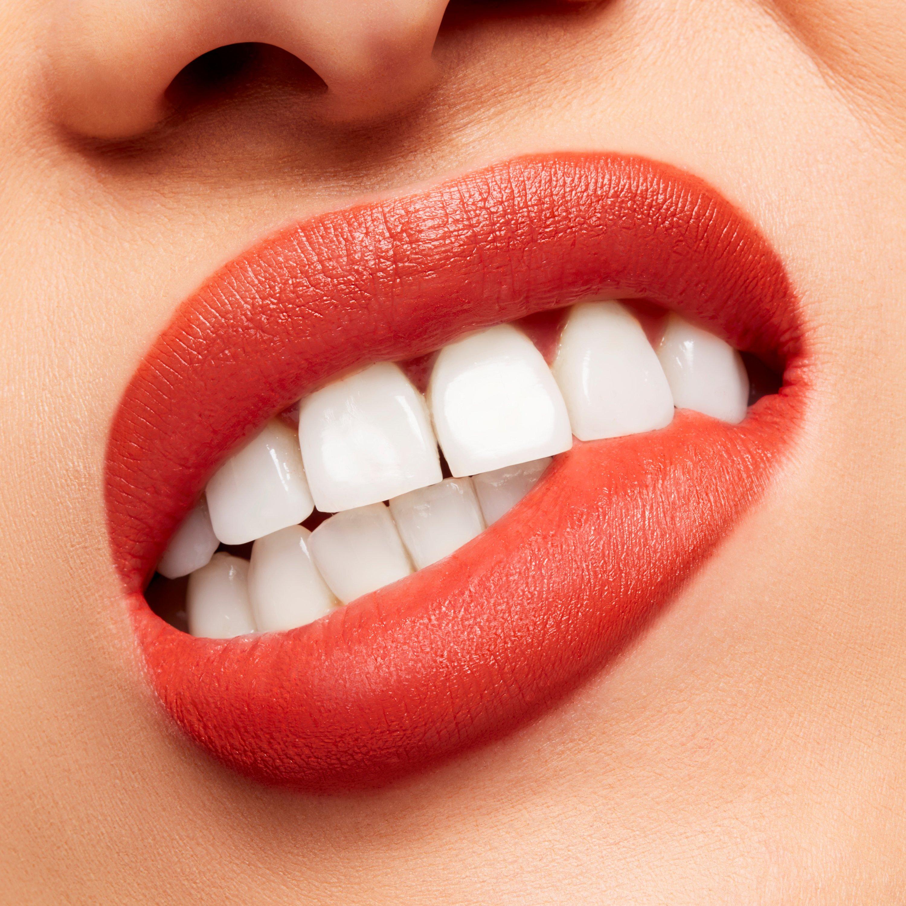 - - Mac - Lipstick - 3