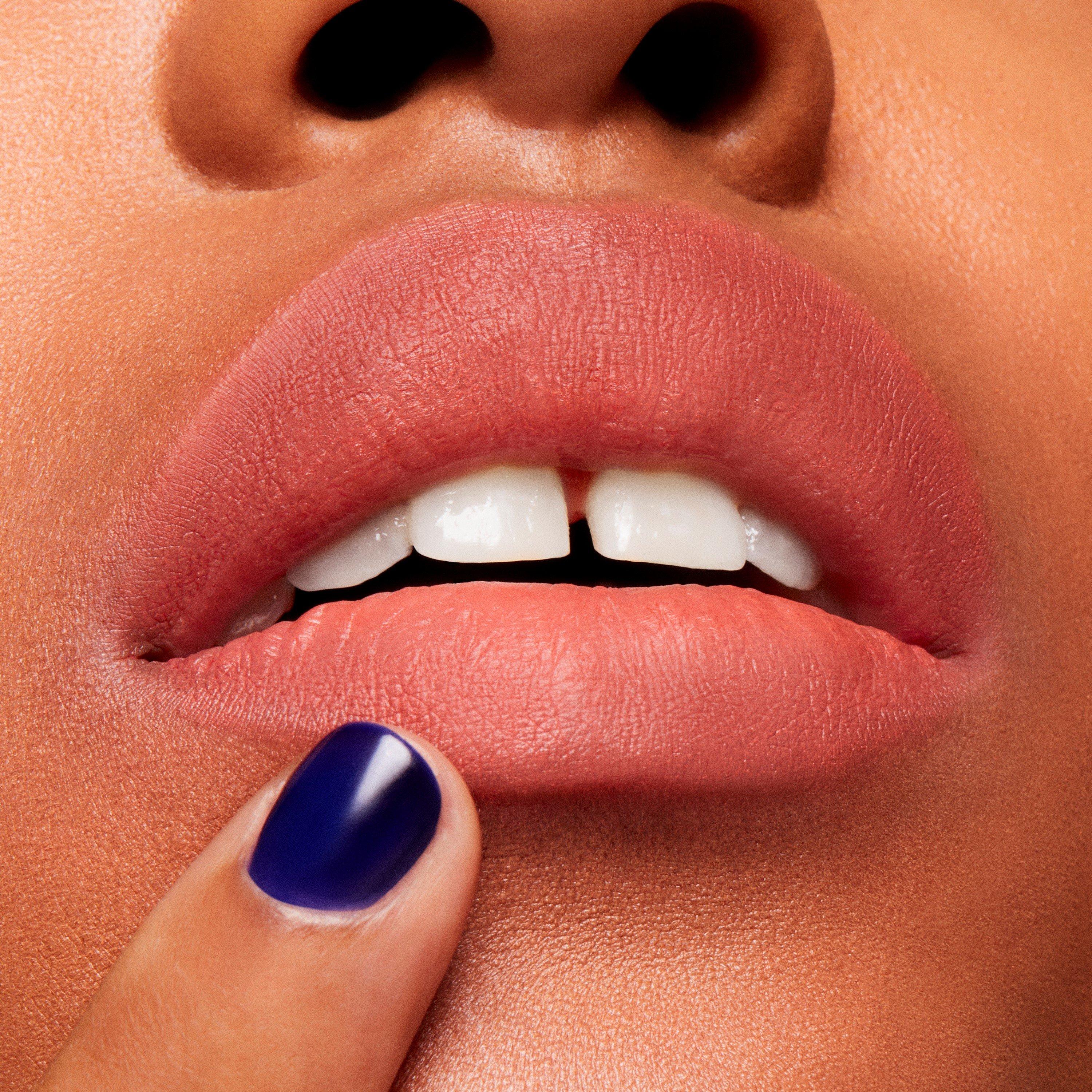 Gingerella - Mac - Powder Kiss Velvet  Blur Slim Stick - 5