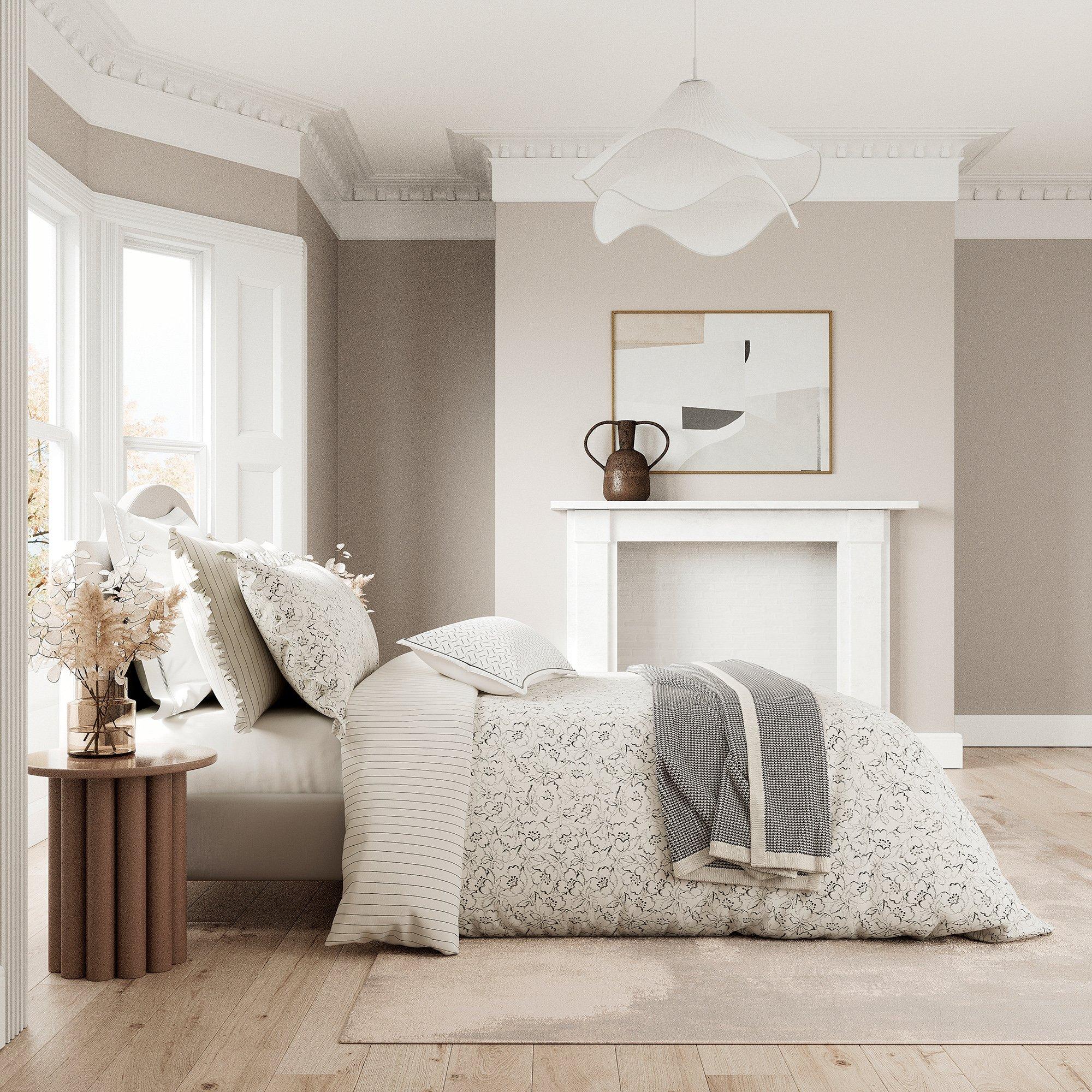 Bedeck Of Belfast  Ayda Cotton Duvet Cover Set Chalk - SUPERKING