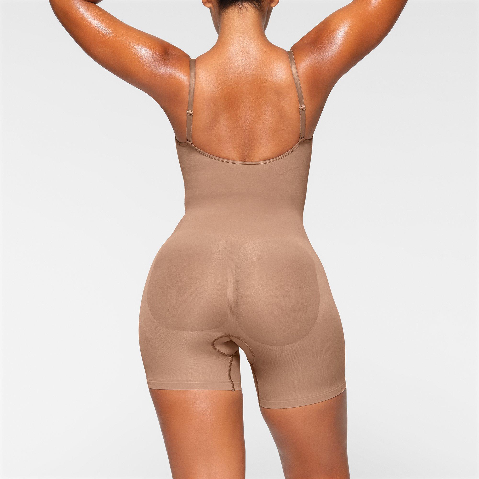 Sienna - SKIMS - Womens Seamless Sculpt Mid-Thigh Bodysuit - 3