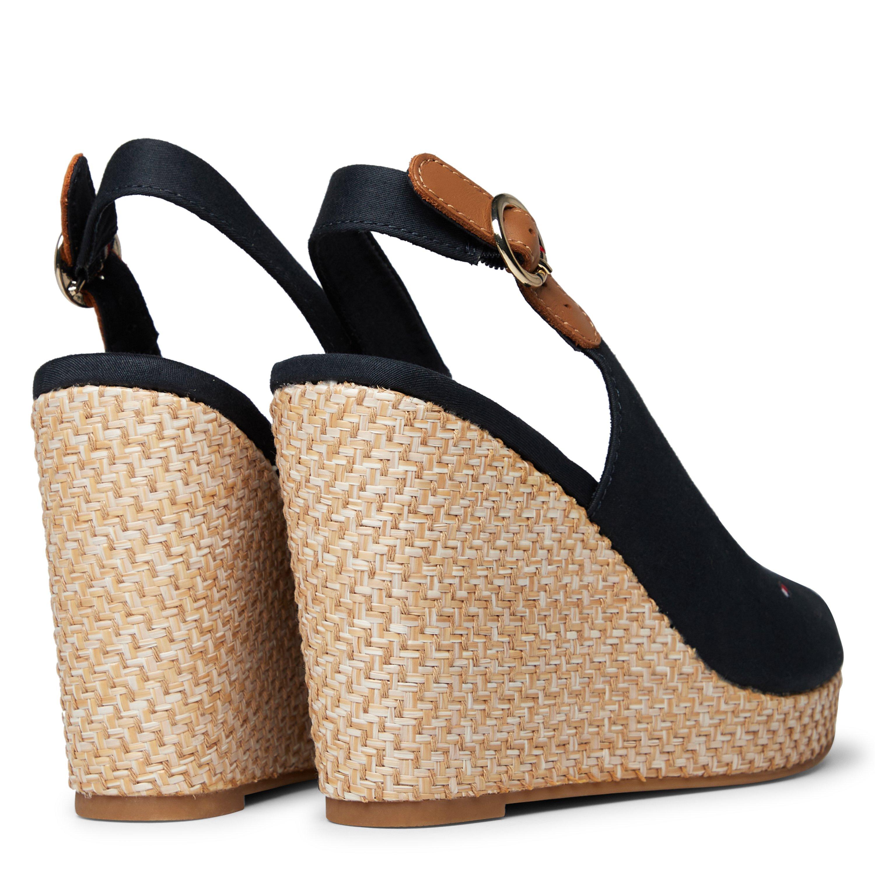  - Tommy Hilfiger - Women's  Corporate Retro - 4