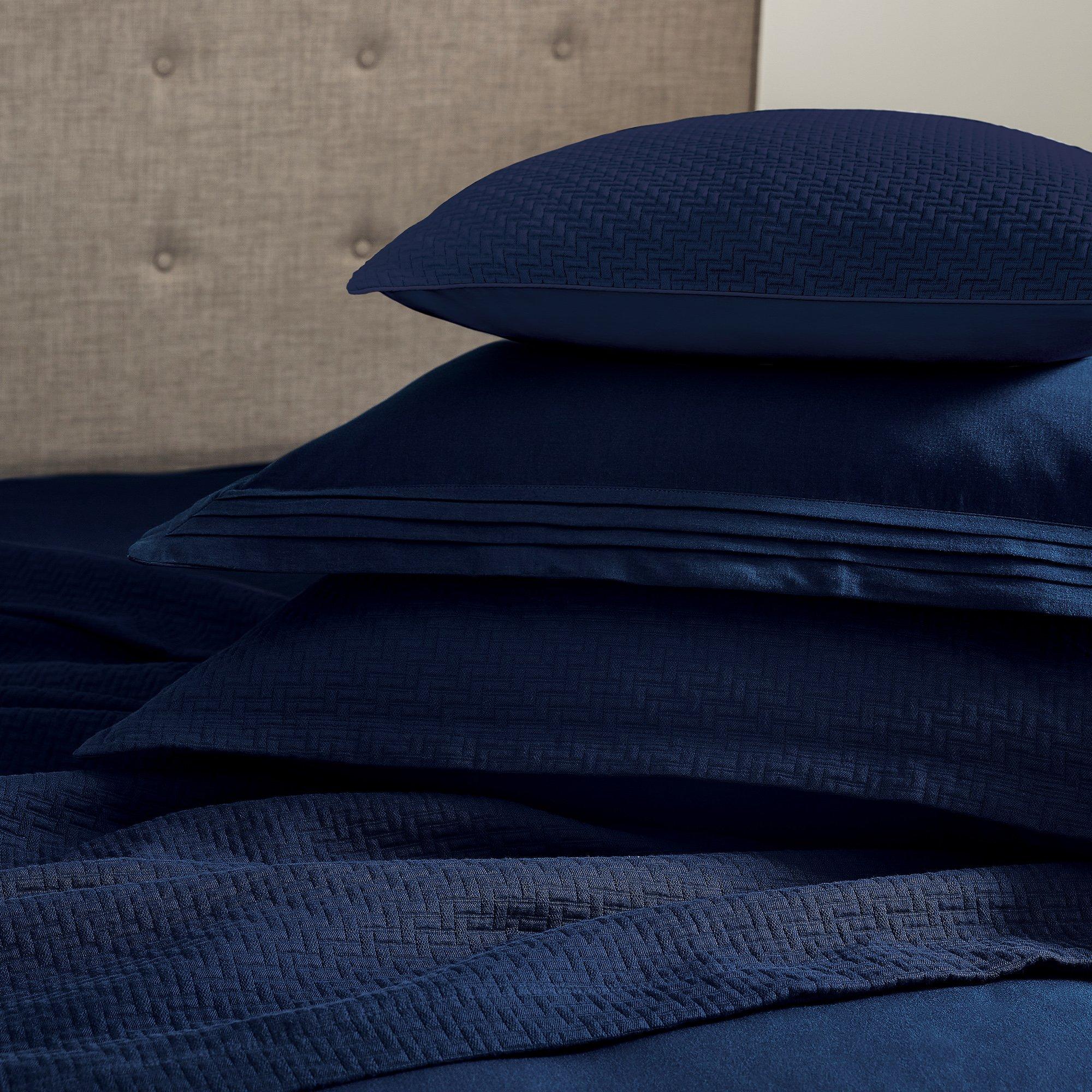 Midnight - Bedeck of Belfast - Vendi 300TC  Infused Cotton Duvet Cover - 3