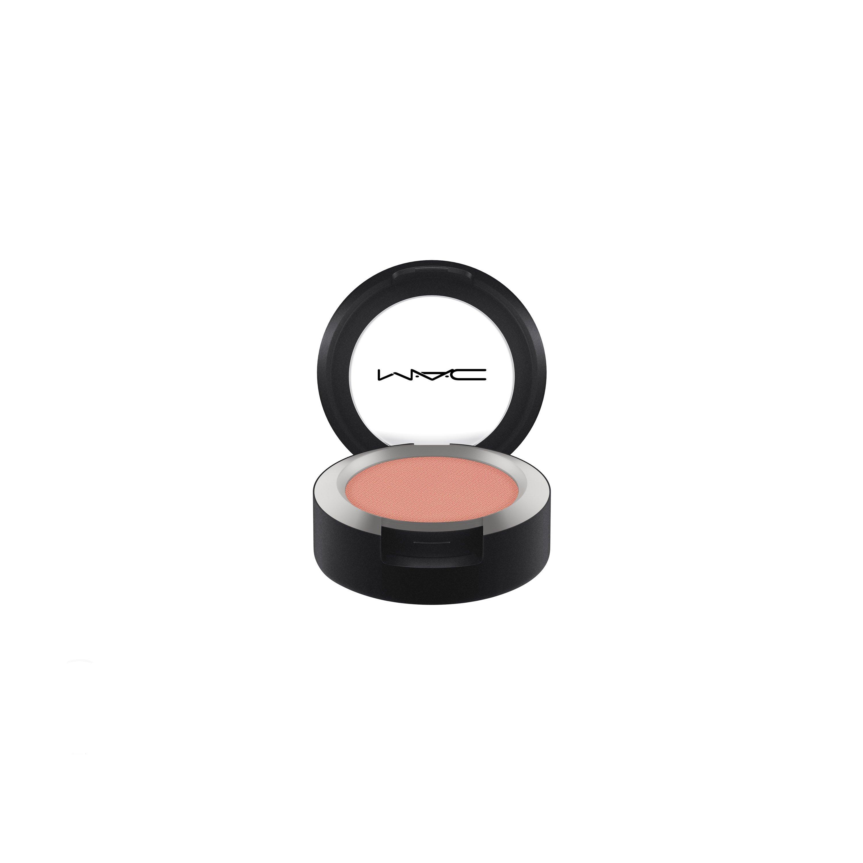 Mac  Strike A Pose Powder Kiss Eyeshadow