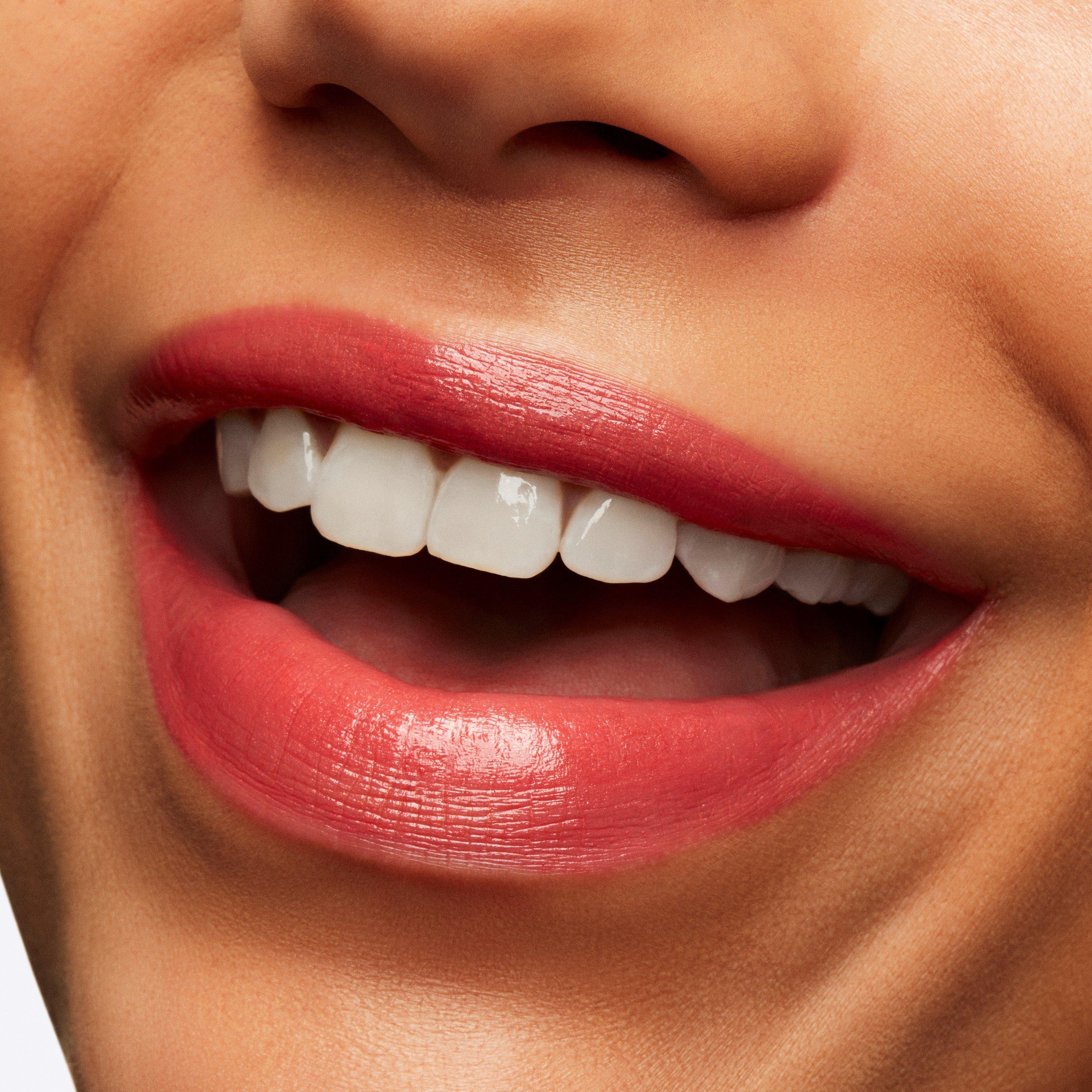 Gummy Bare - Mac - Lustreglass Lipstick - 4
