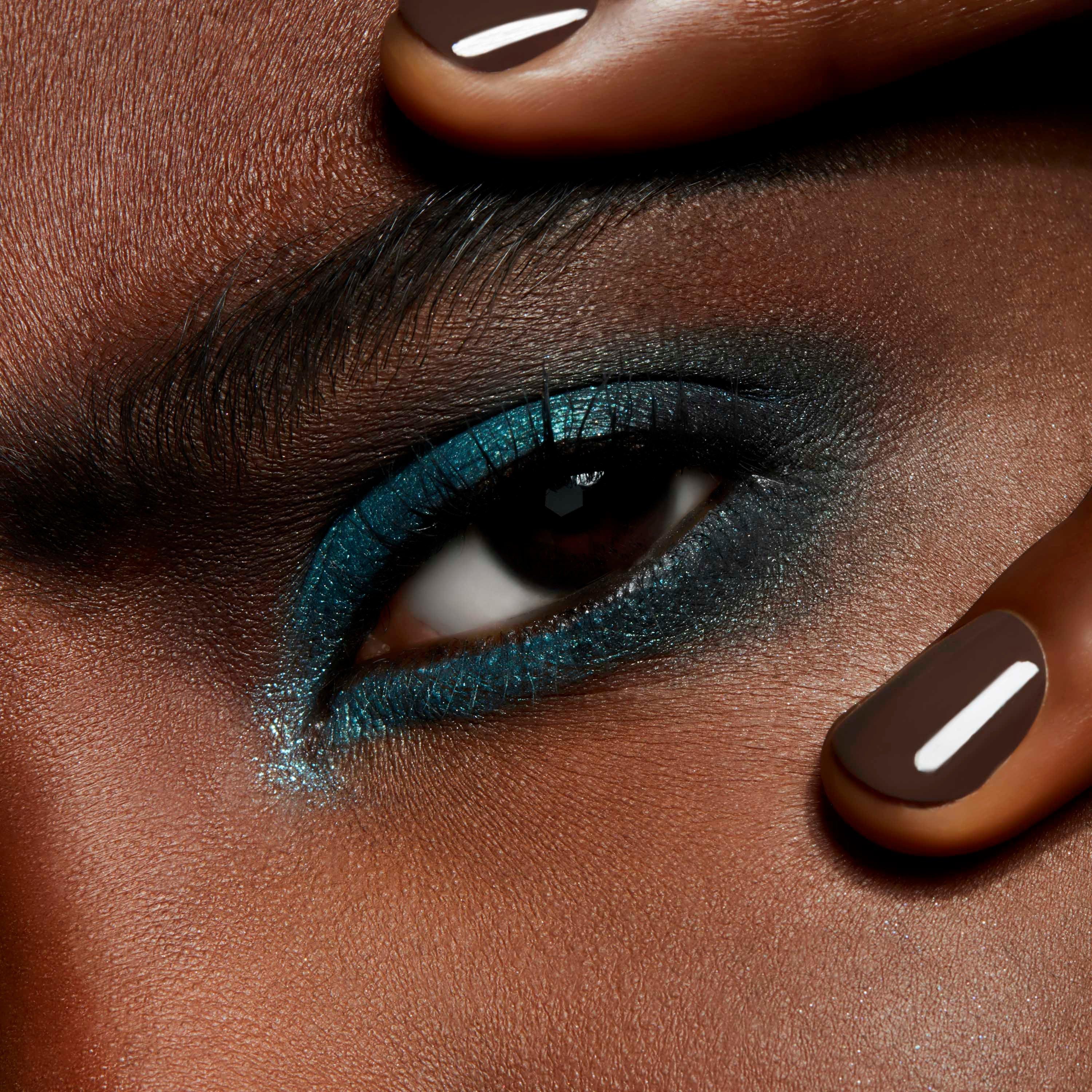 Emerald Cut - Mac - Dazzleshadow Extreme - 8